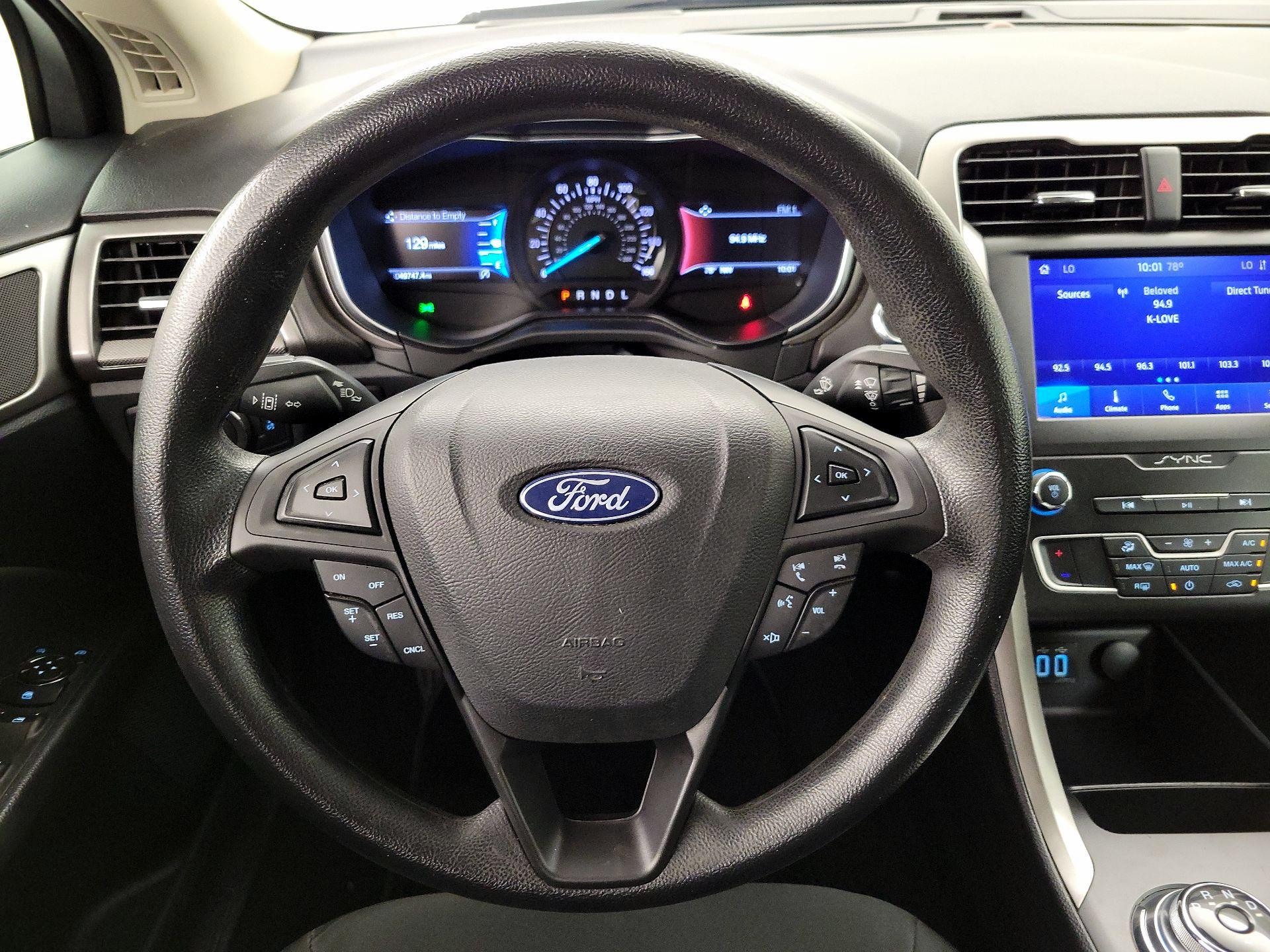Thumbnail: 2020 Ford Fusion - 10