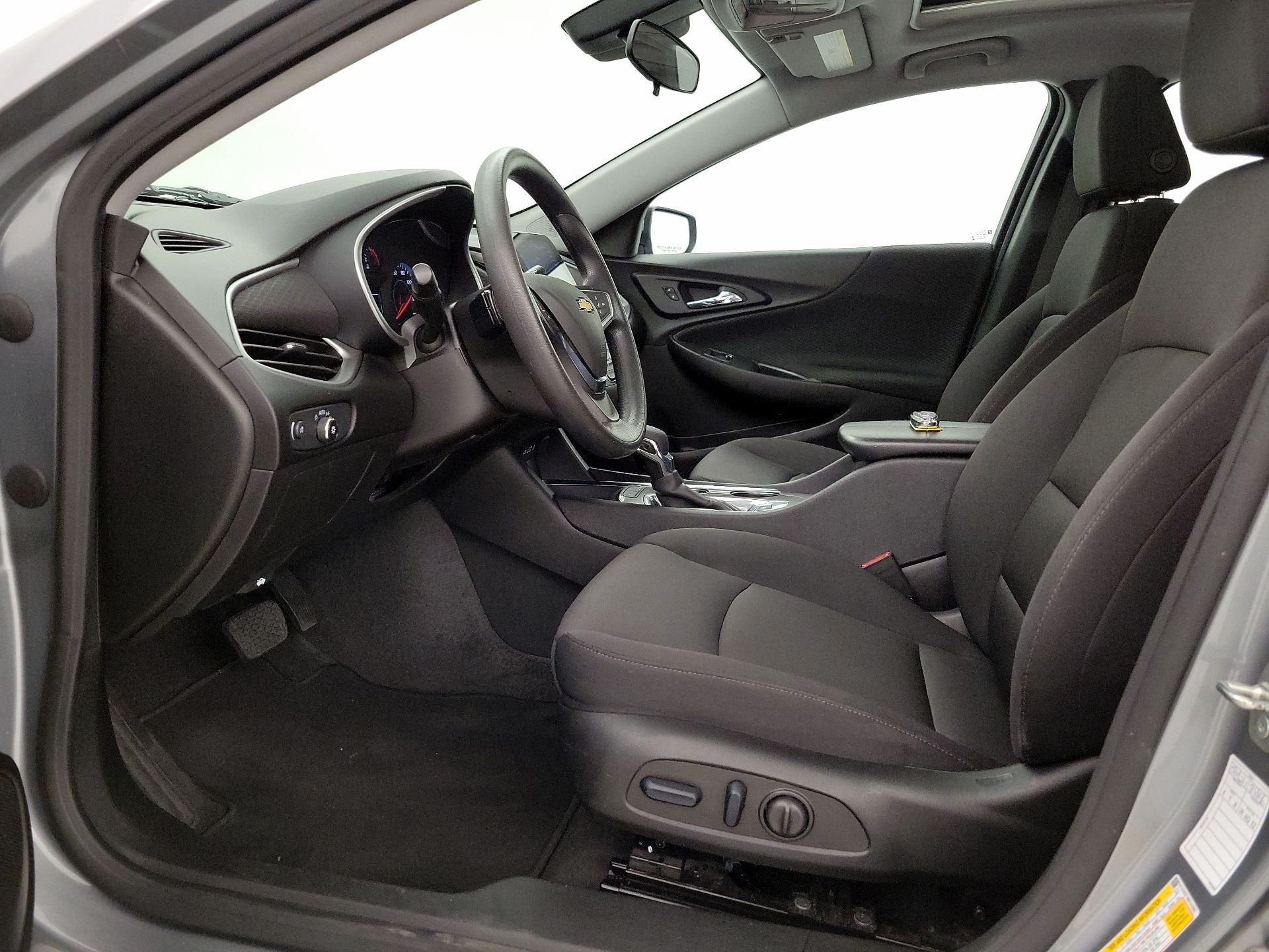Thumbnail: 2024 Chevrolet Malibu - 11
