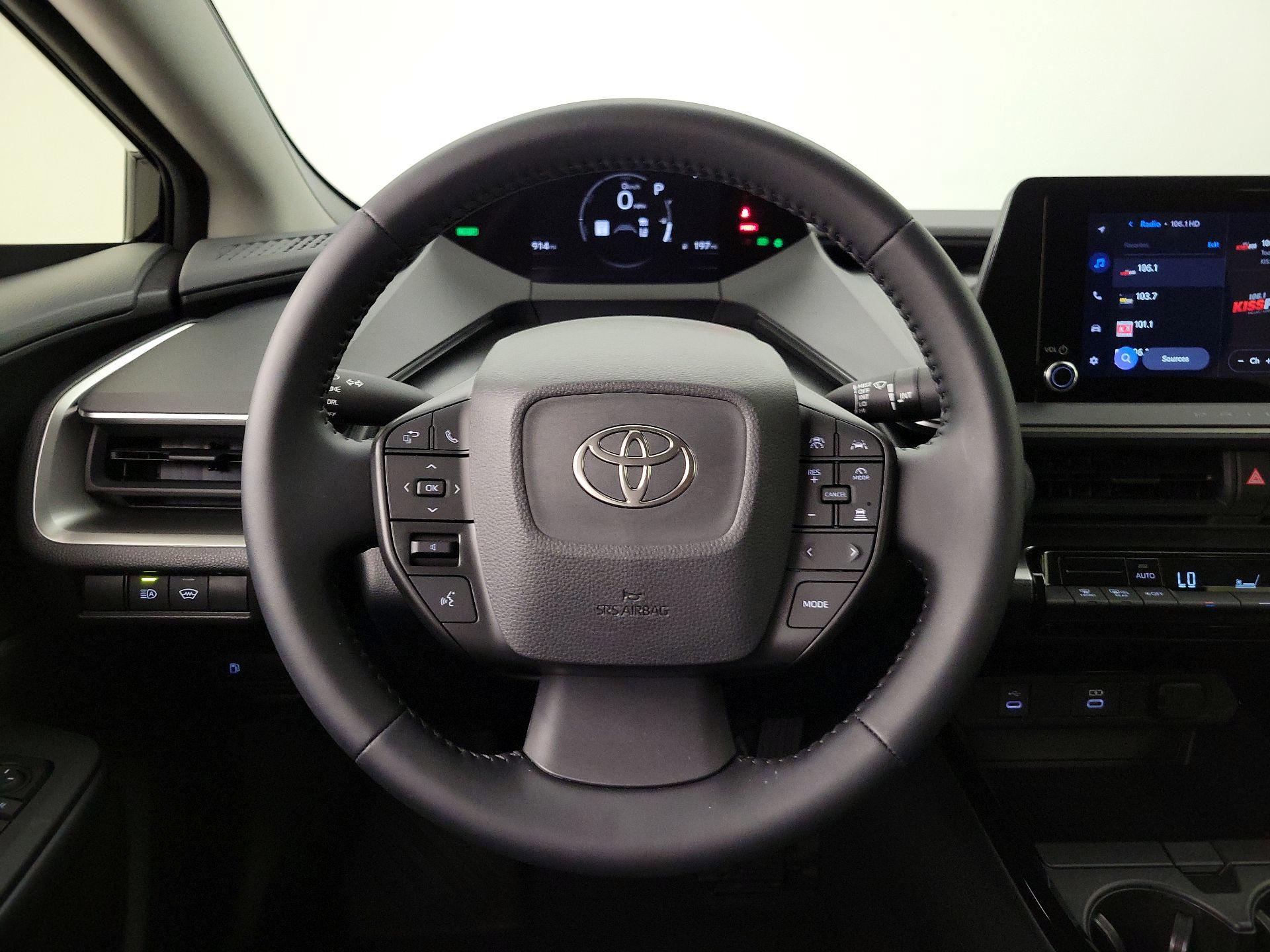 Thumbnail: 2024 Toyota Prius - 10