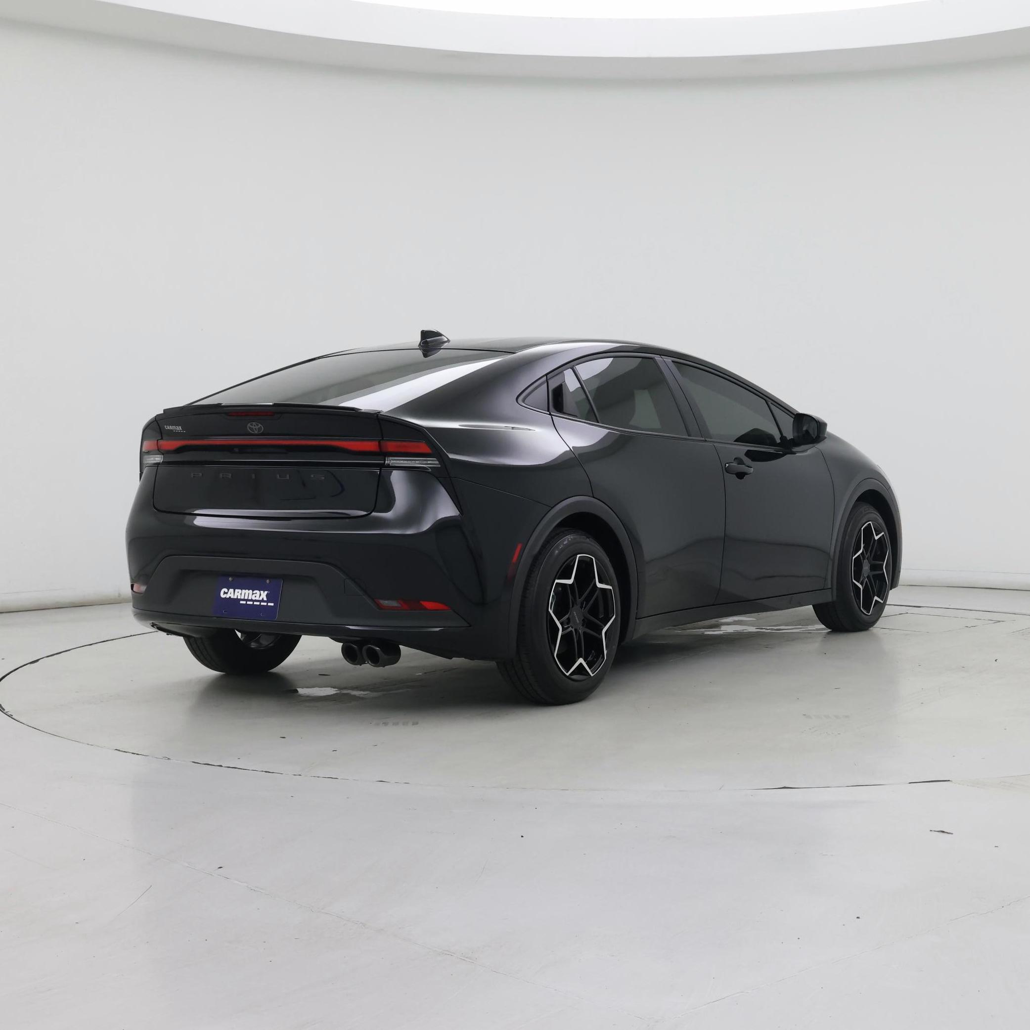 Thumbnail: 2024 Toyota Prius - 8