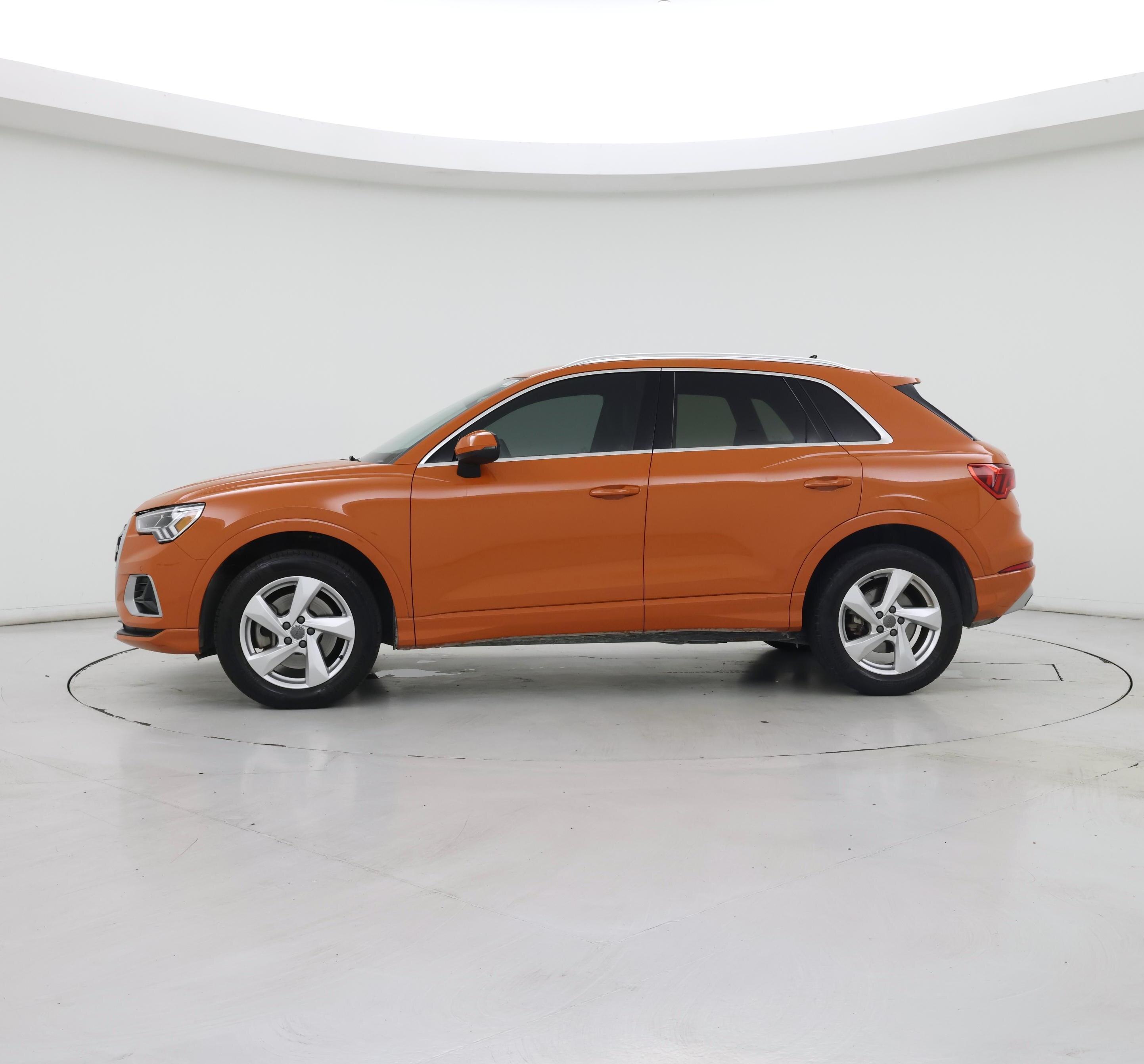 Thumbnail: 2020 Audi Q3 - 3