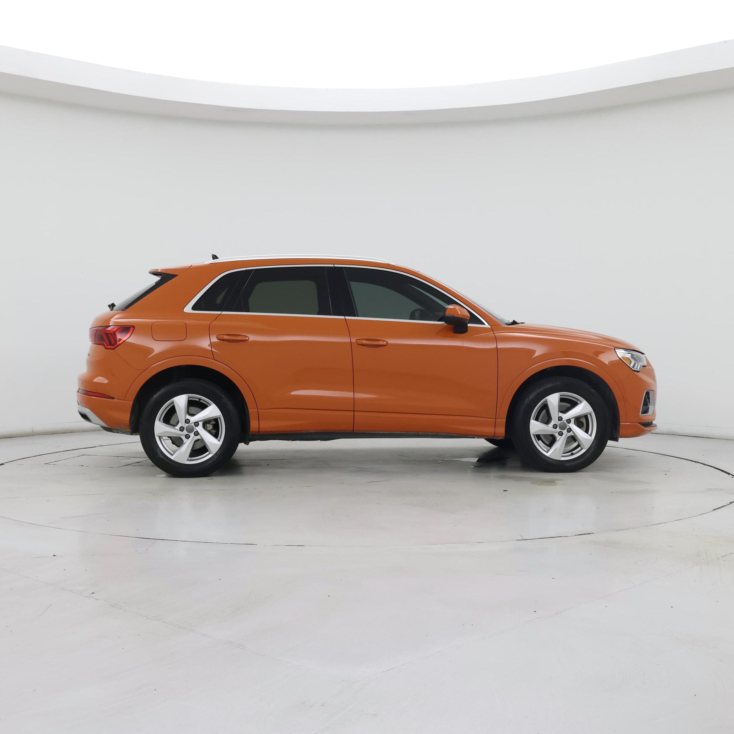 Thumbnail: 2020 Audi Q3 - 7