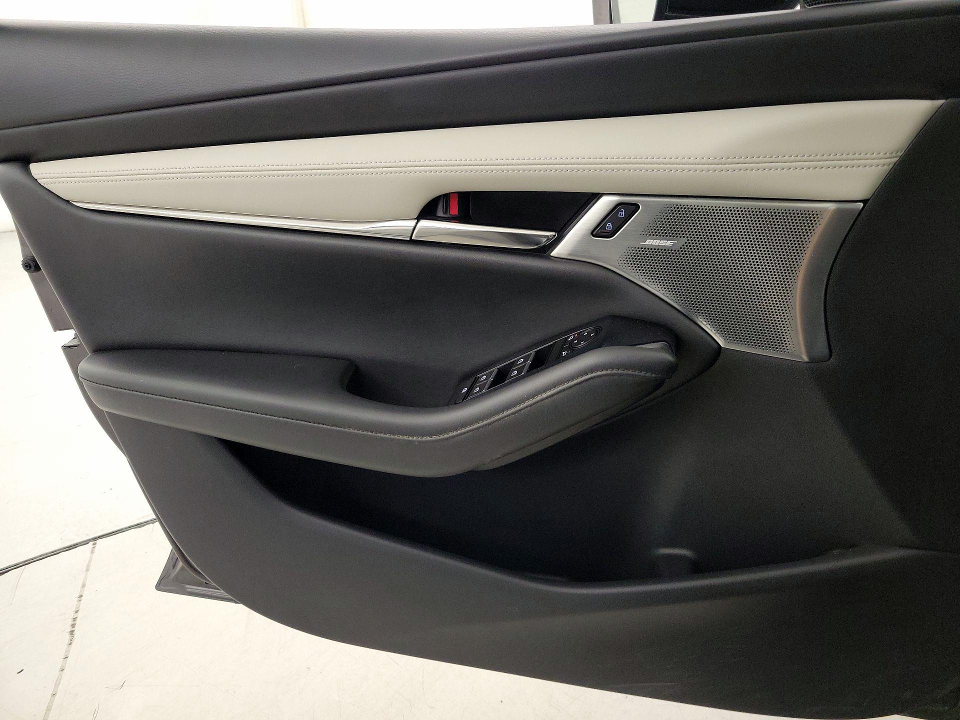 Thumbnail: 2021 Mazda Mazda3 - 12