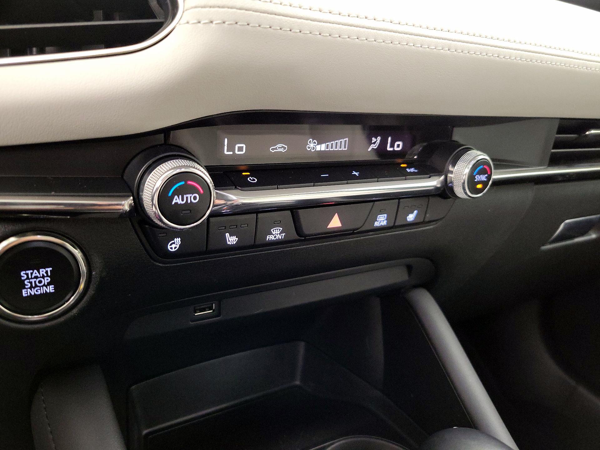 Thumbnail: 2021 Mazda Mazda3 - 16