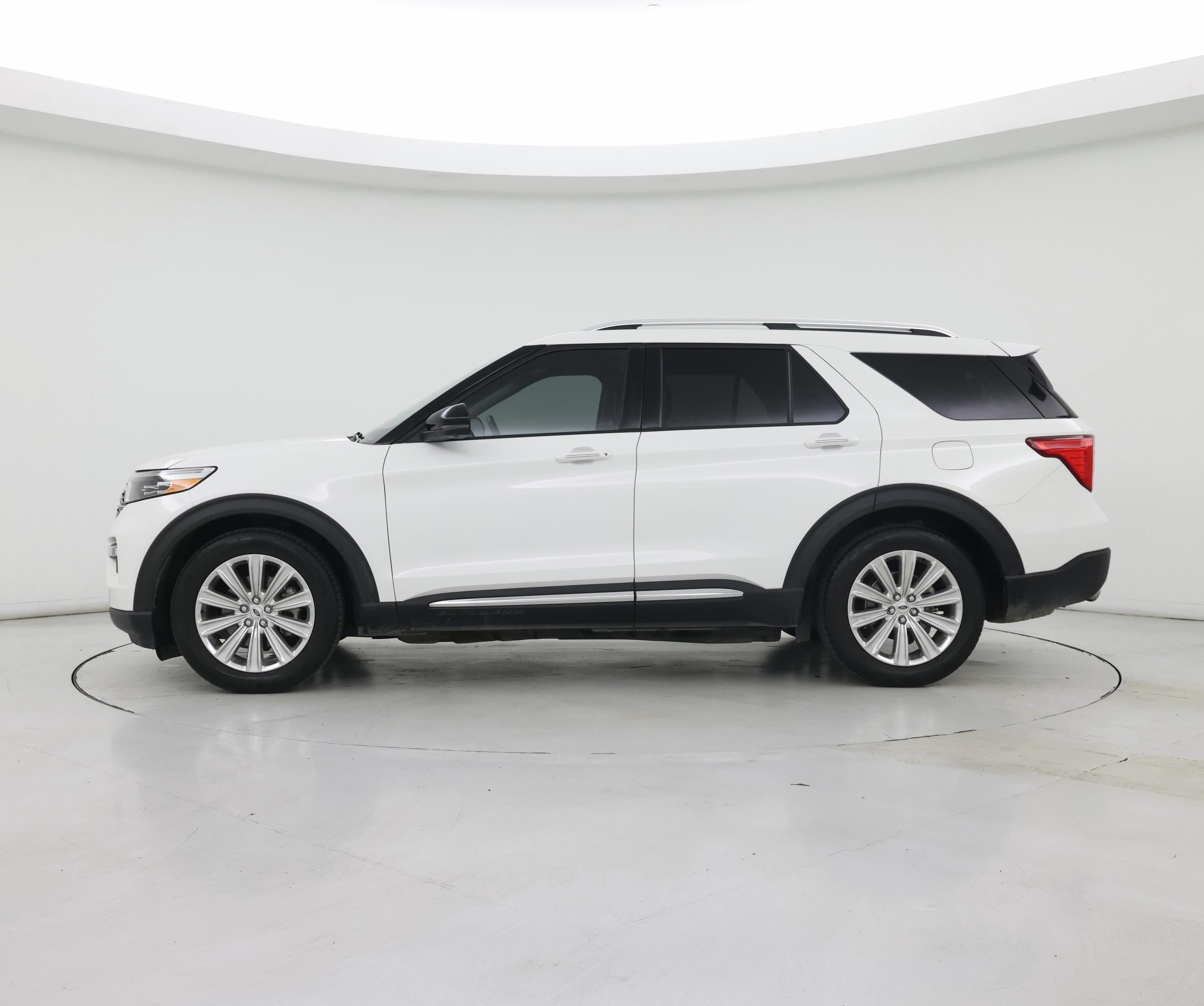 Thumbnail: 2020 Ford Explorer - 3