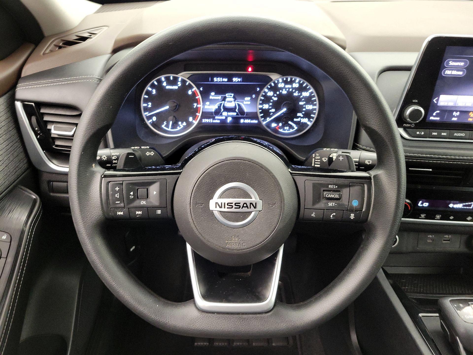Thumbnail: 2021 Nissan Rogue - 10