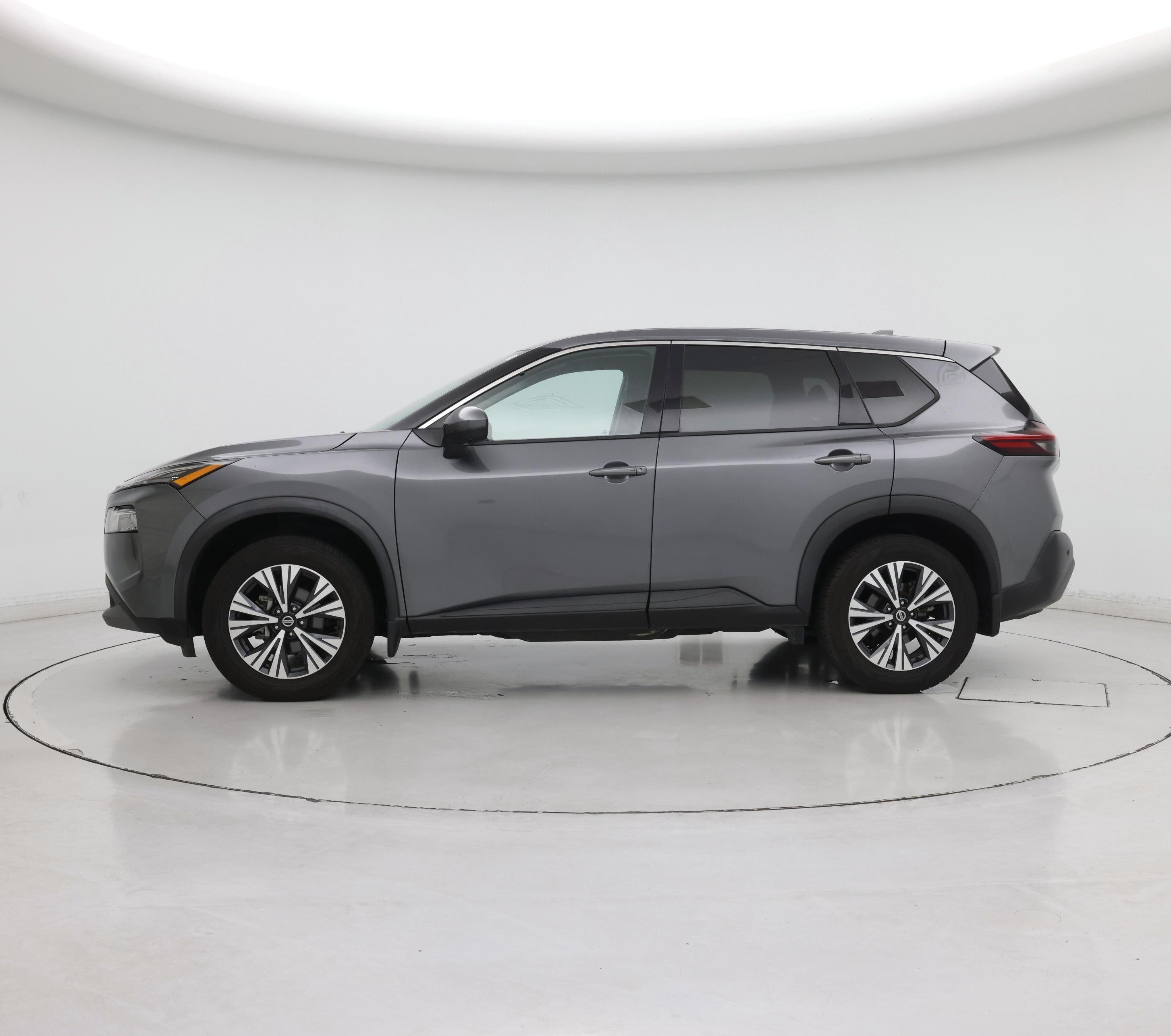 Thumbnail: 2021 Nissan Rogue - 3