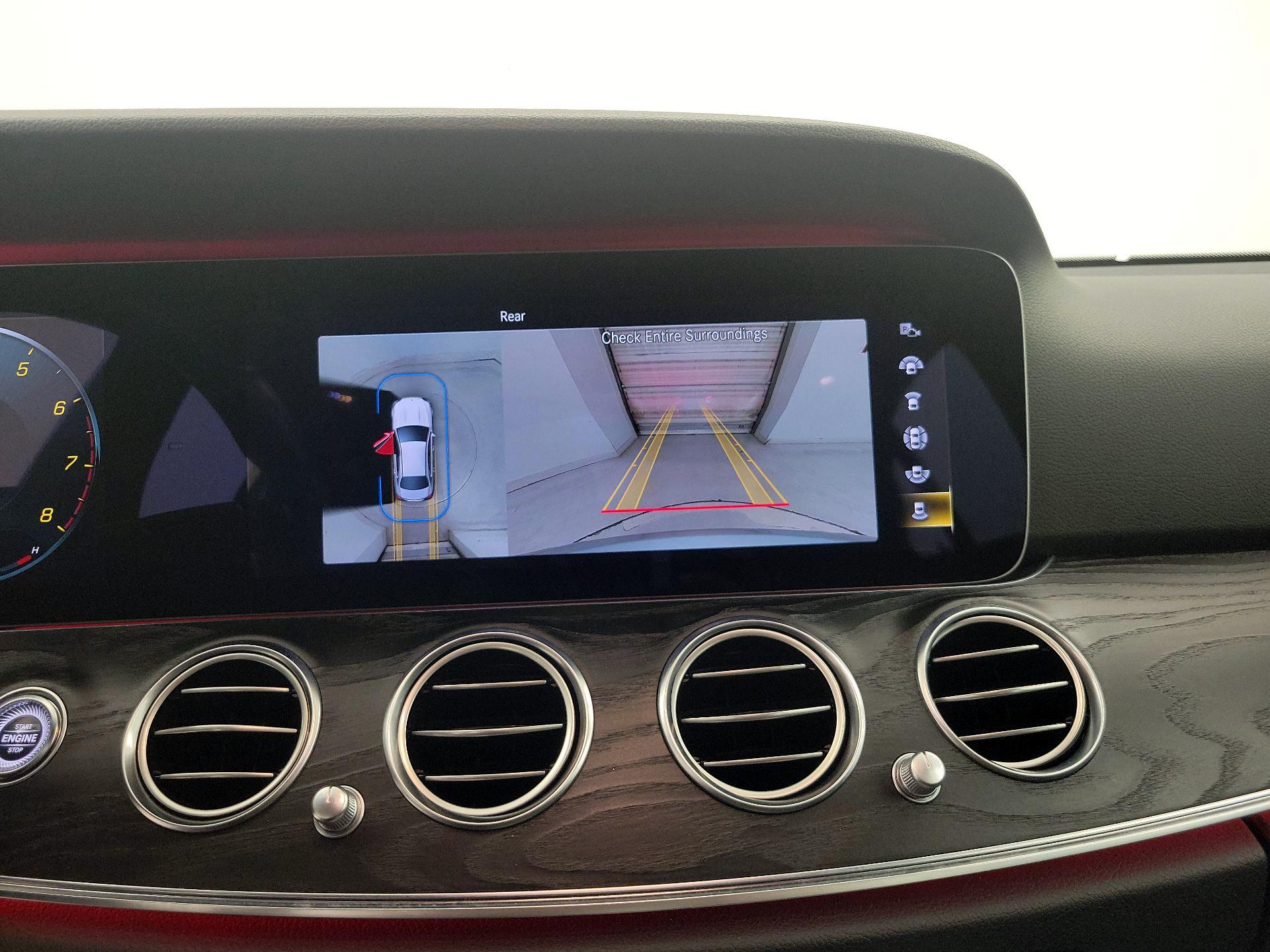Thumbnail: 2021 Mercedes-Benz E-Class - 15
