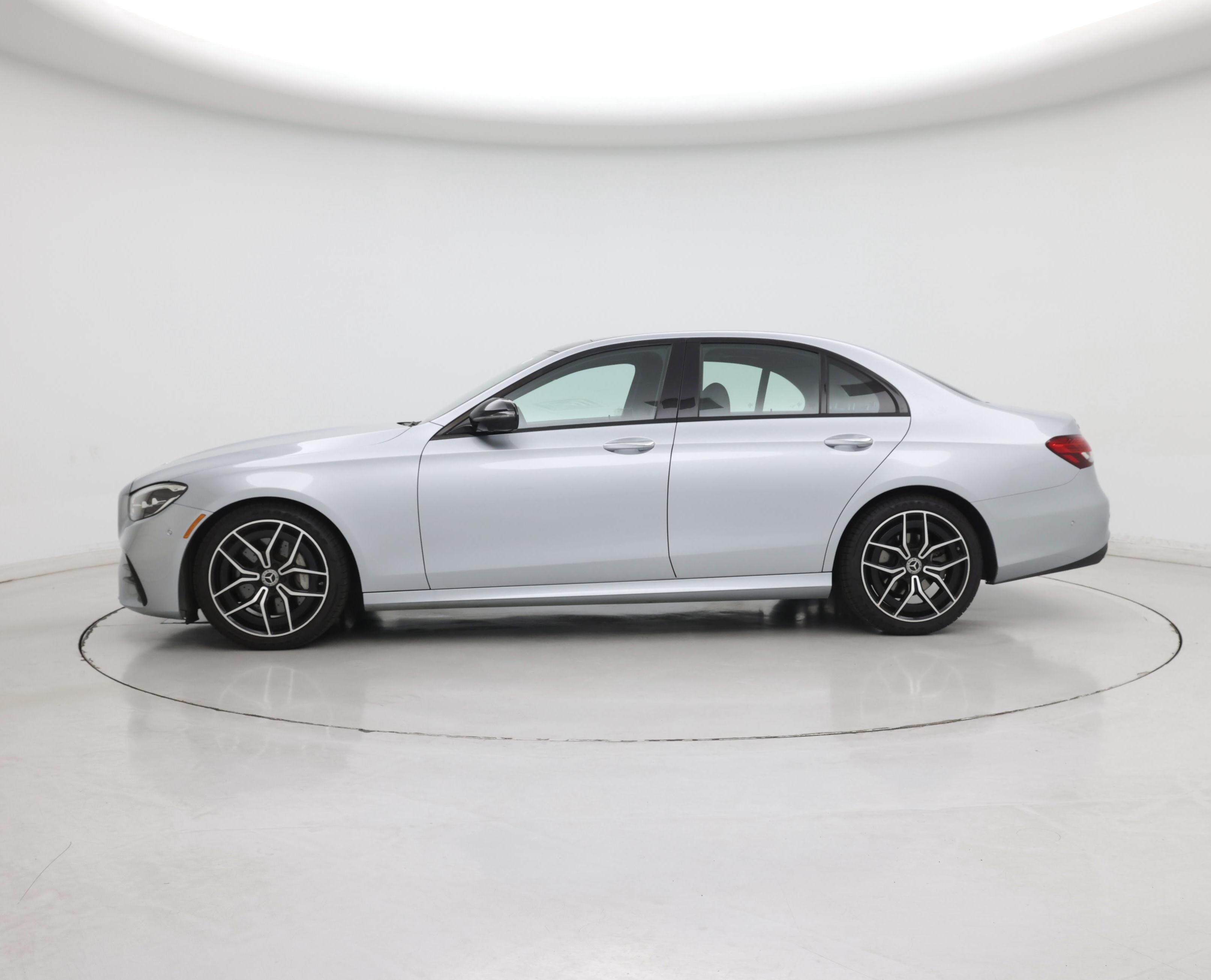 Thumbnail: 2021 Mercedes-Benz E-Class - 3