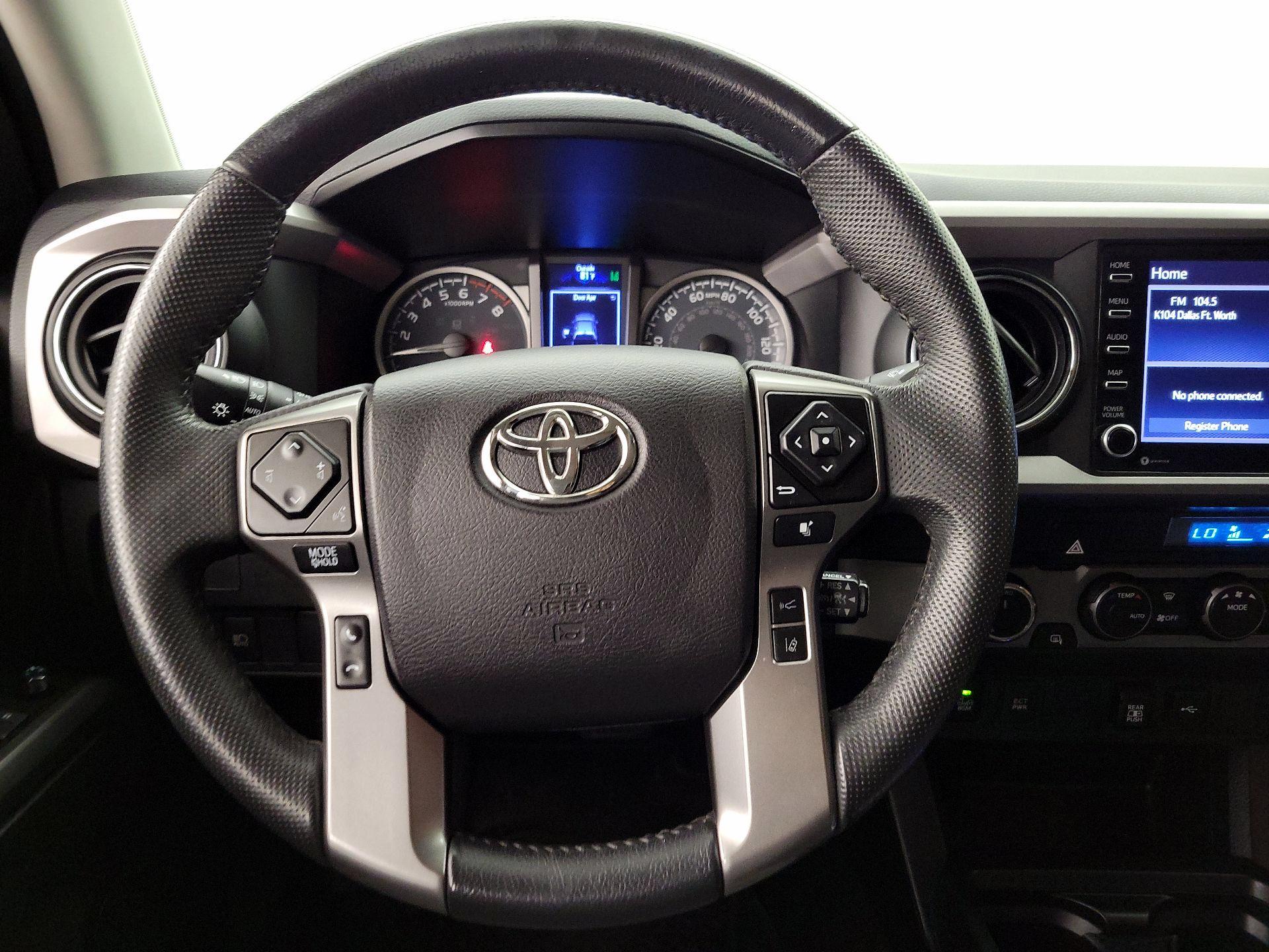Thumbnail: 2021 Toyota Tacoma - 10
