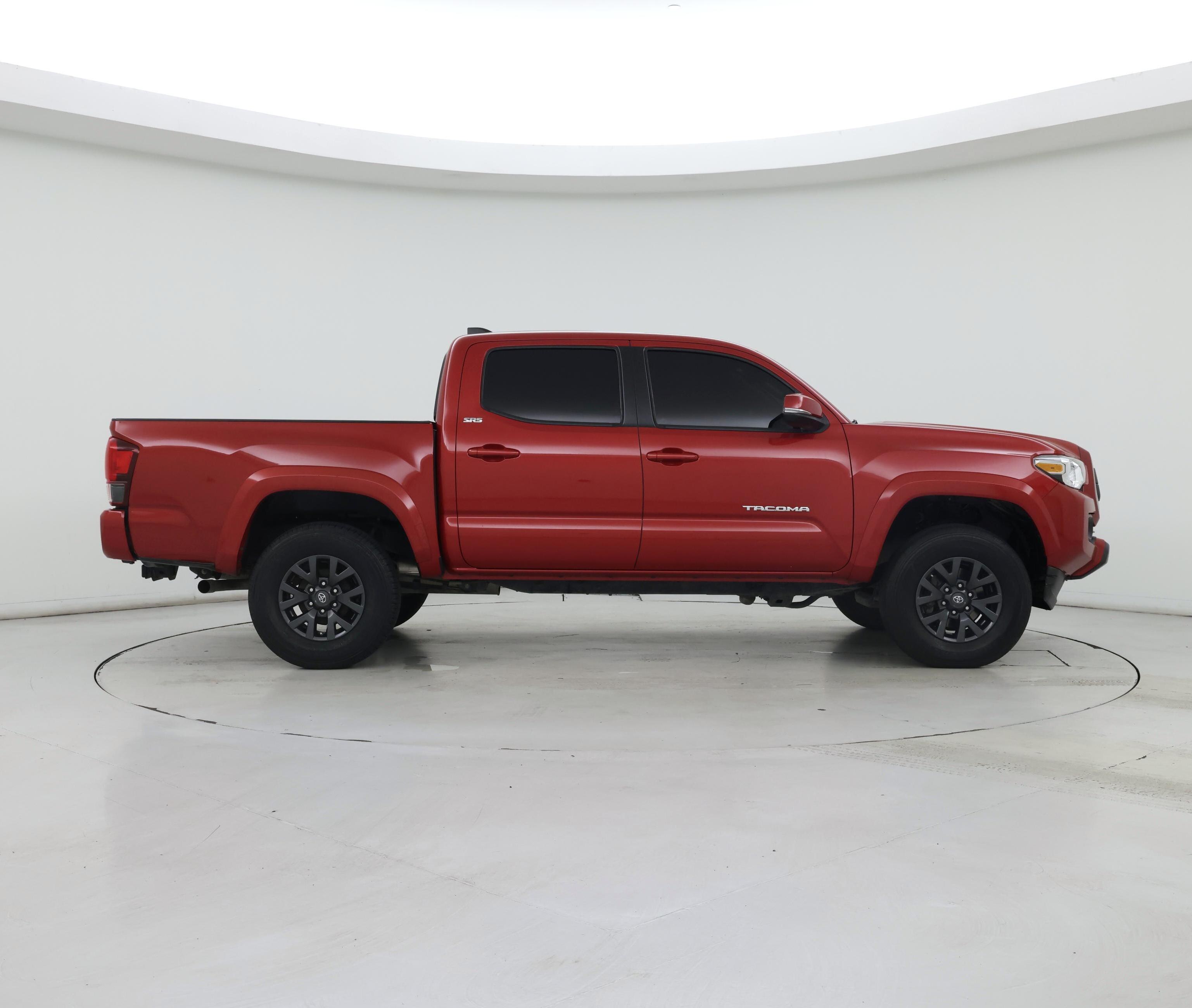 Thumbnail: 2021 Toyota Tacoma - 7