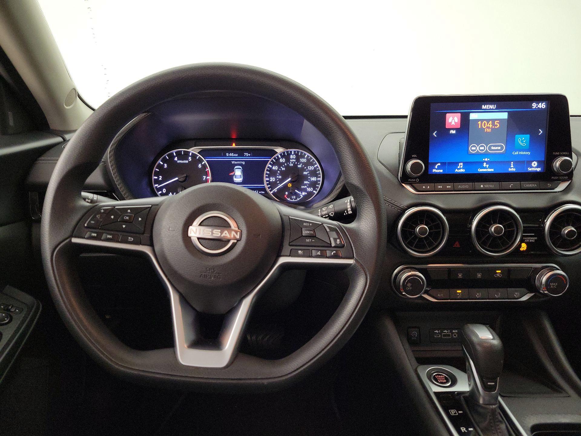 Thumbnail: 2024 Nissan Sentra - 10