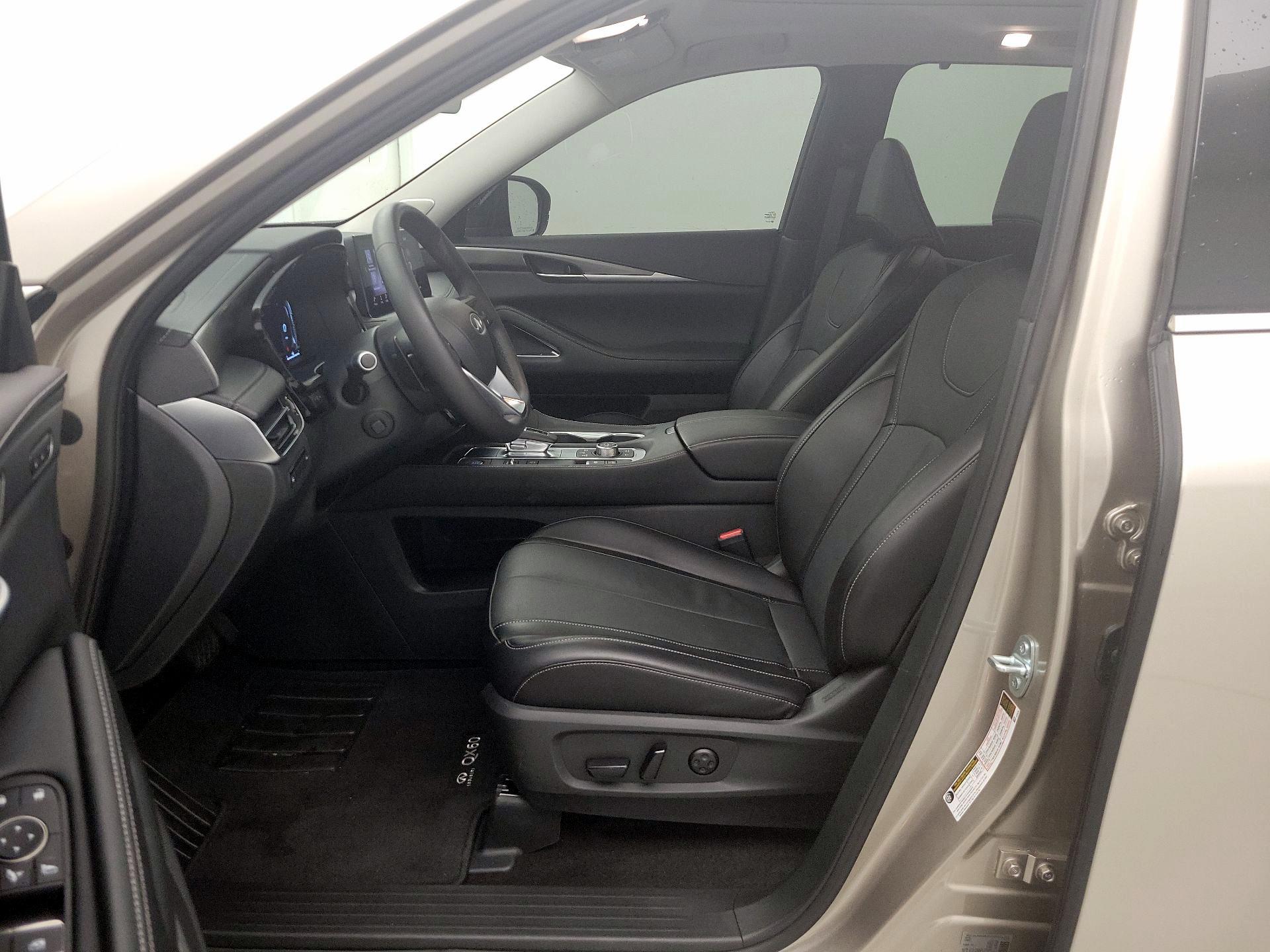 Thumbnail: 2024 INFINITI QX60 - 11