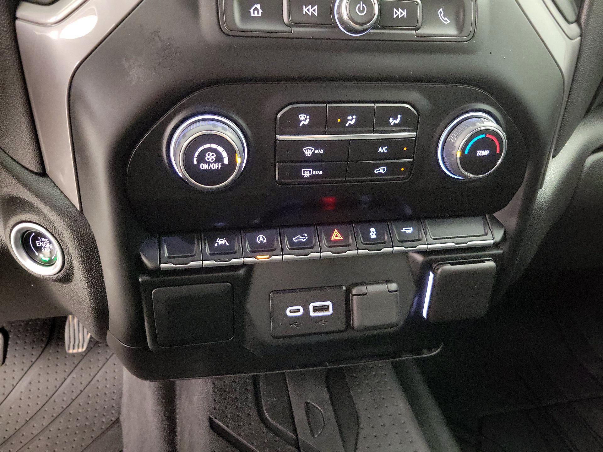 Thumbnail: 2022 Chevrolet Silverado 1500 - 16