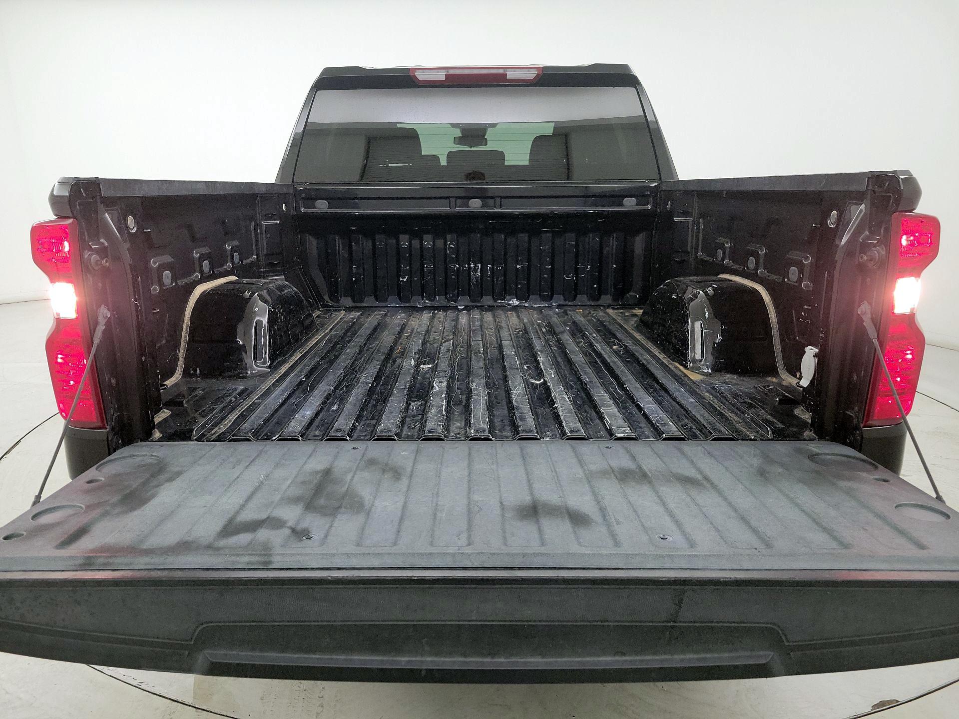 Thumbnail: 2022 Chevrolet Silverado 1500 - 20