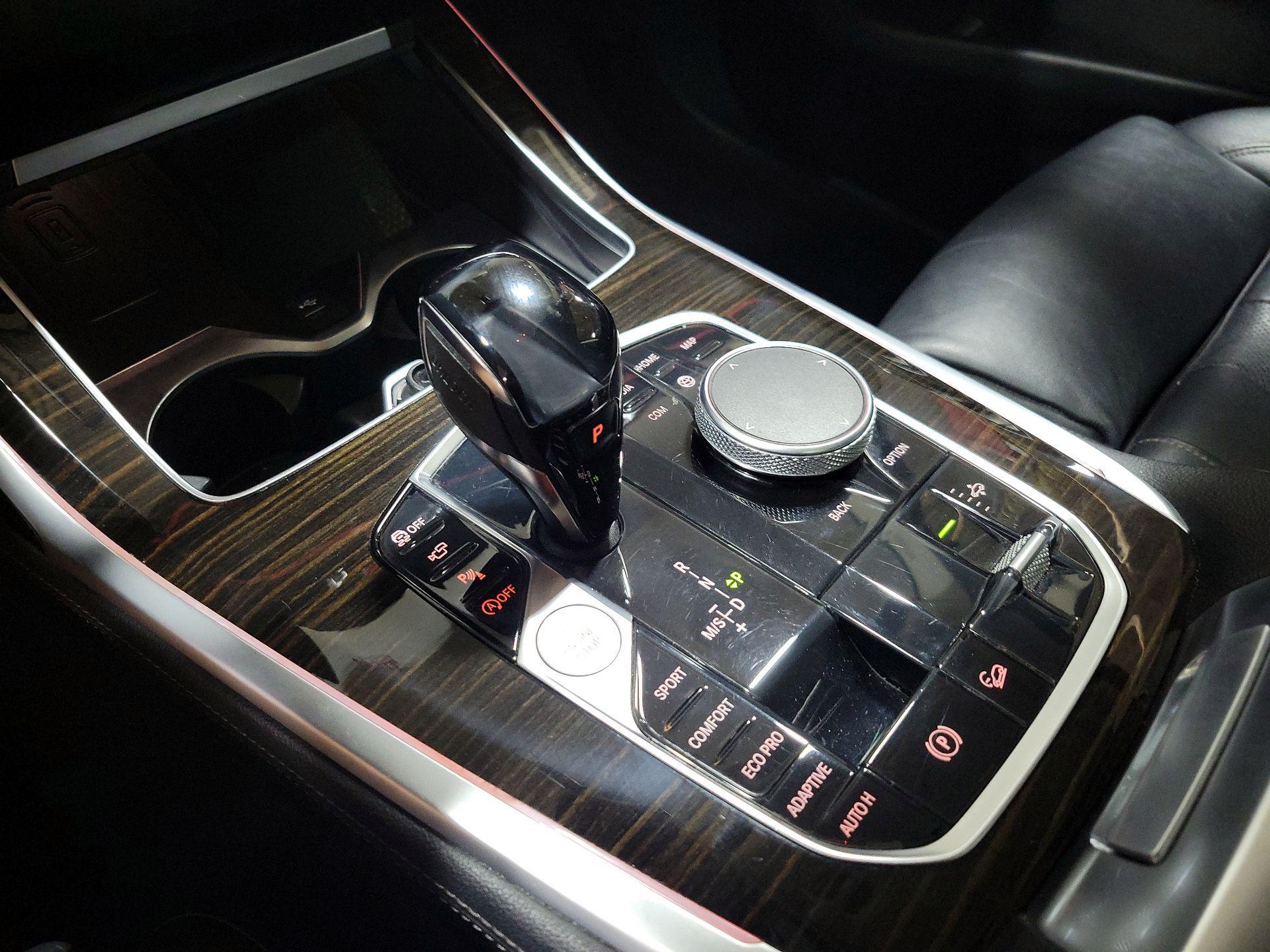 Thumbnail: 2019 BMW X7 - 17