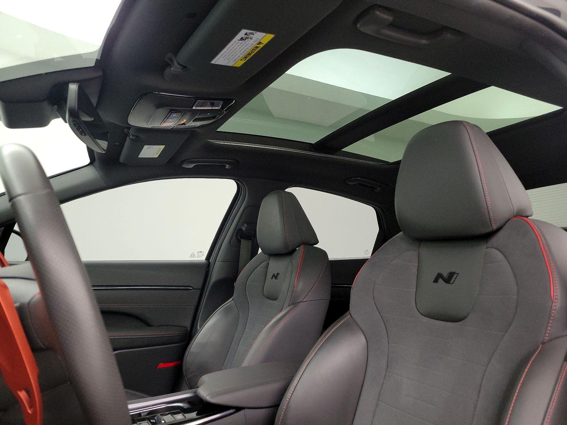 Thumbnail: 2023 Hyundai Sonata - 19