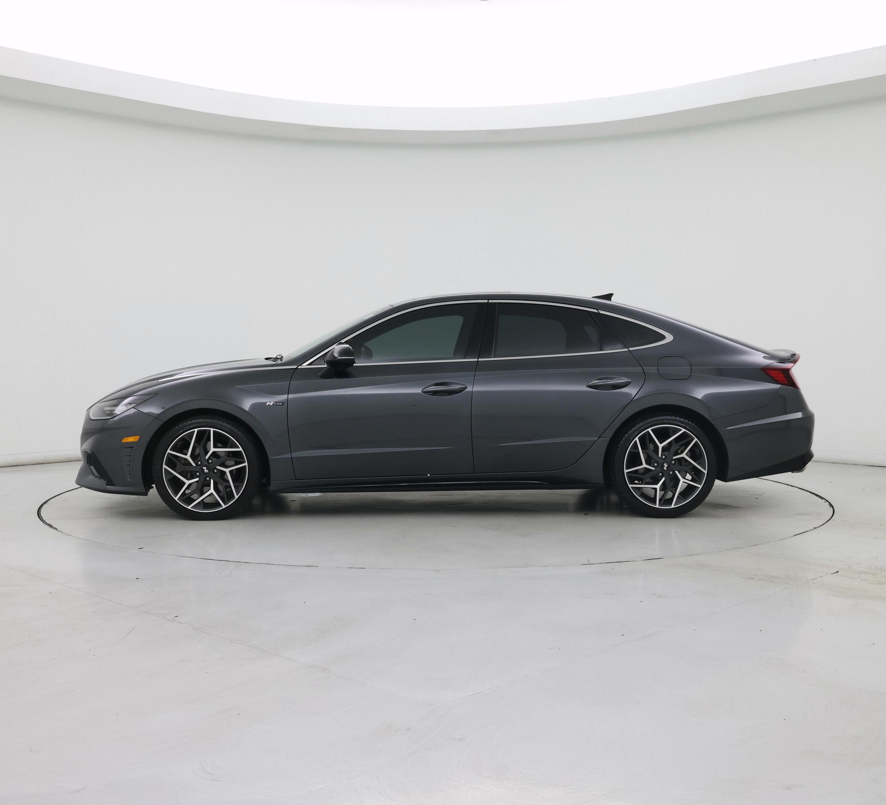 Thumbnail: 2023 Hyundai Sonata - 3