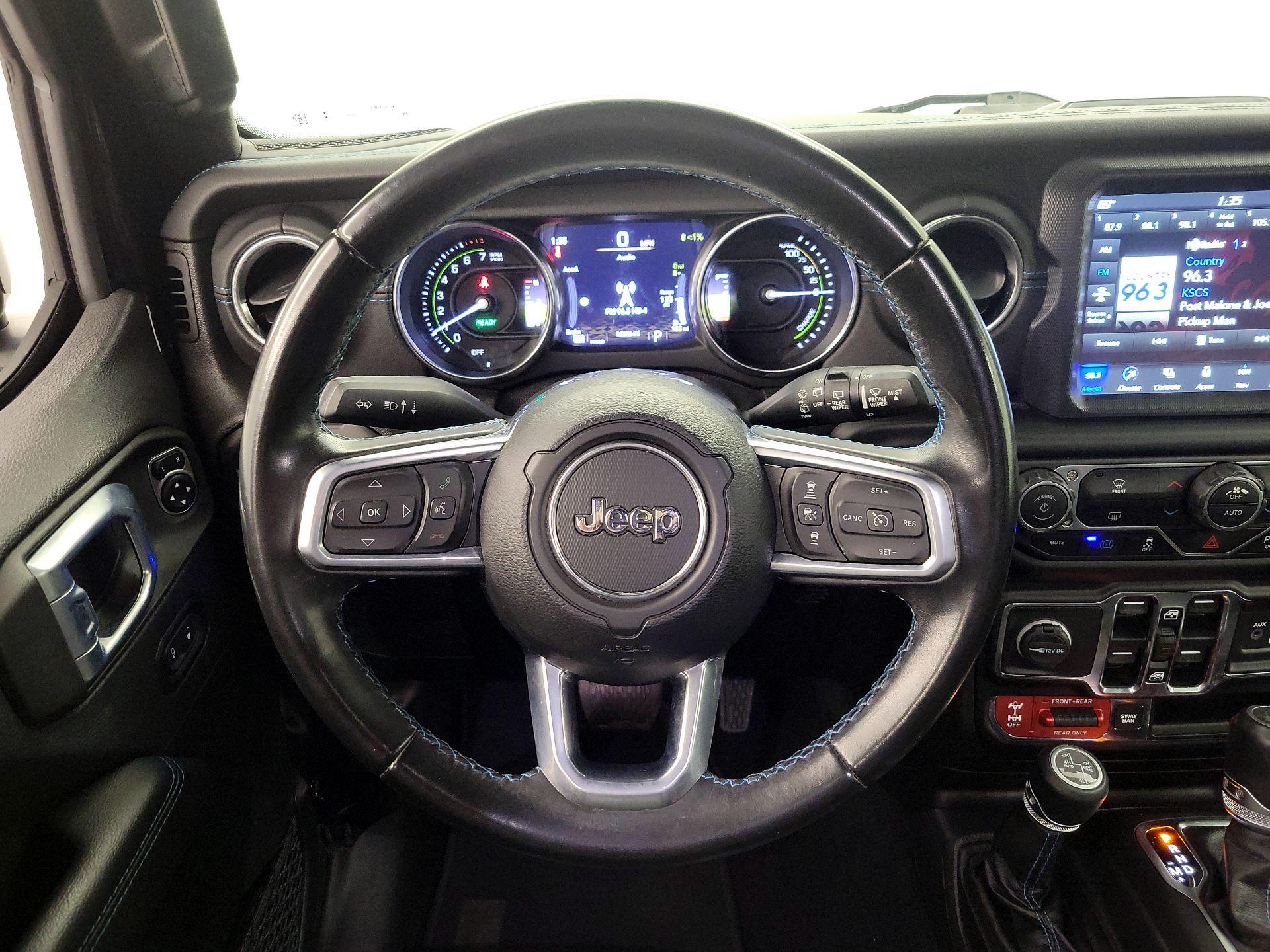 Thumbnail: 2021 Jeep Wrangler - 10