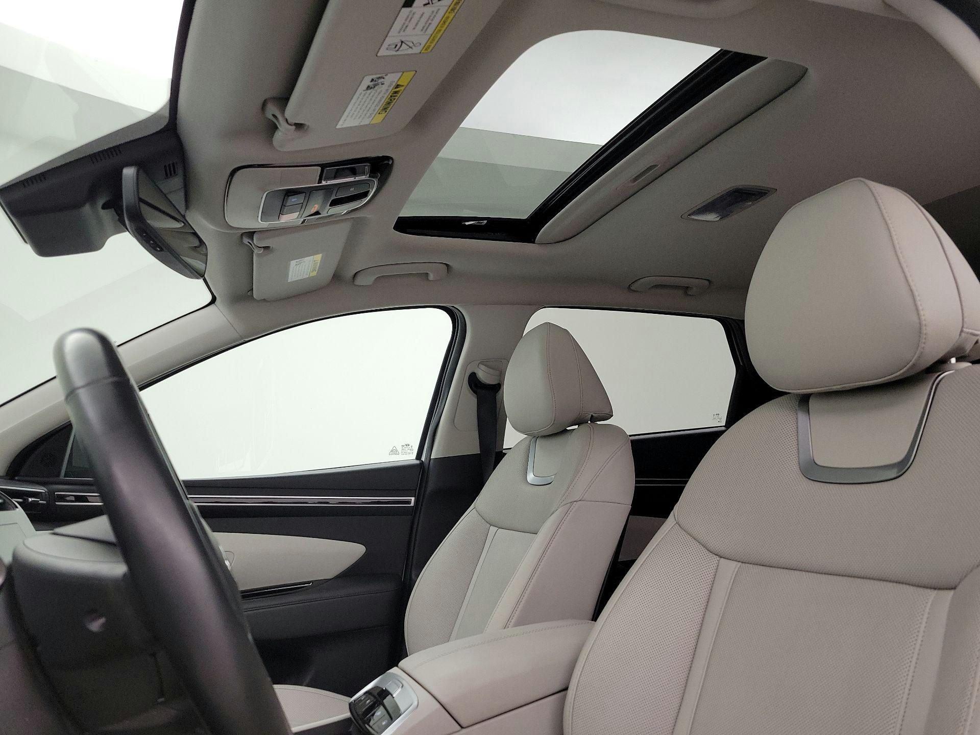 Thumbnail: 2022 Hyundai Tucson - 18