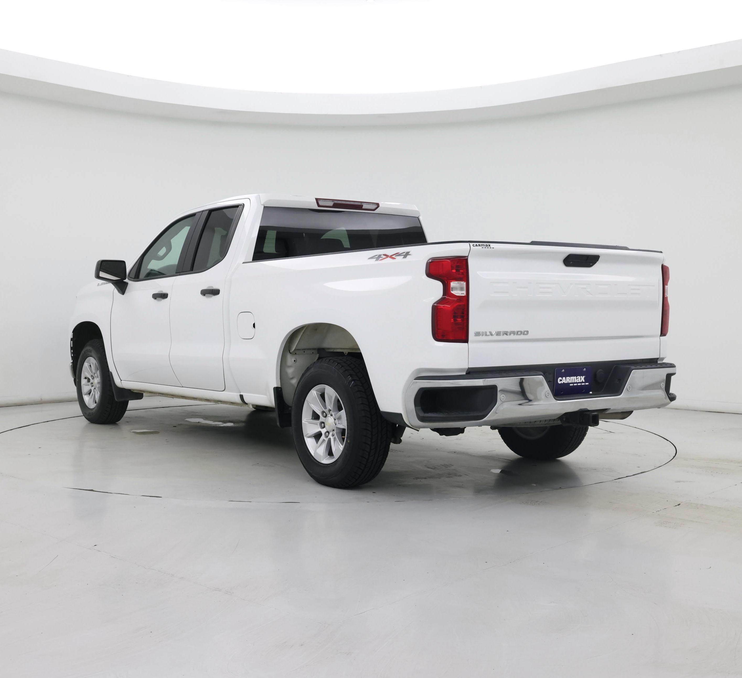 Thumbnail: 2021 Chevrolet Silverado 1500 - 2
