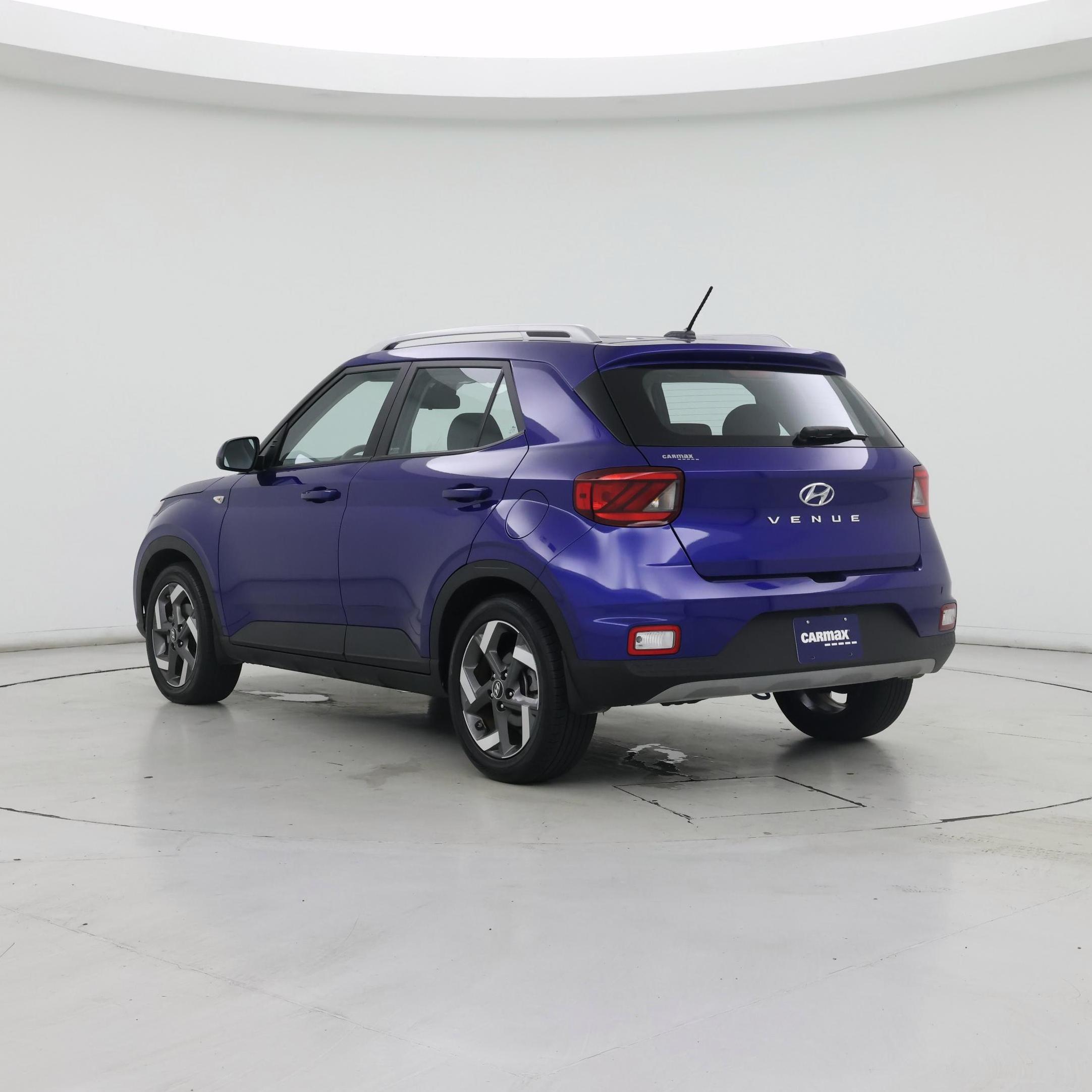 Thumbnail: 2023 Hyundai Venue - 2