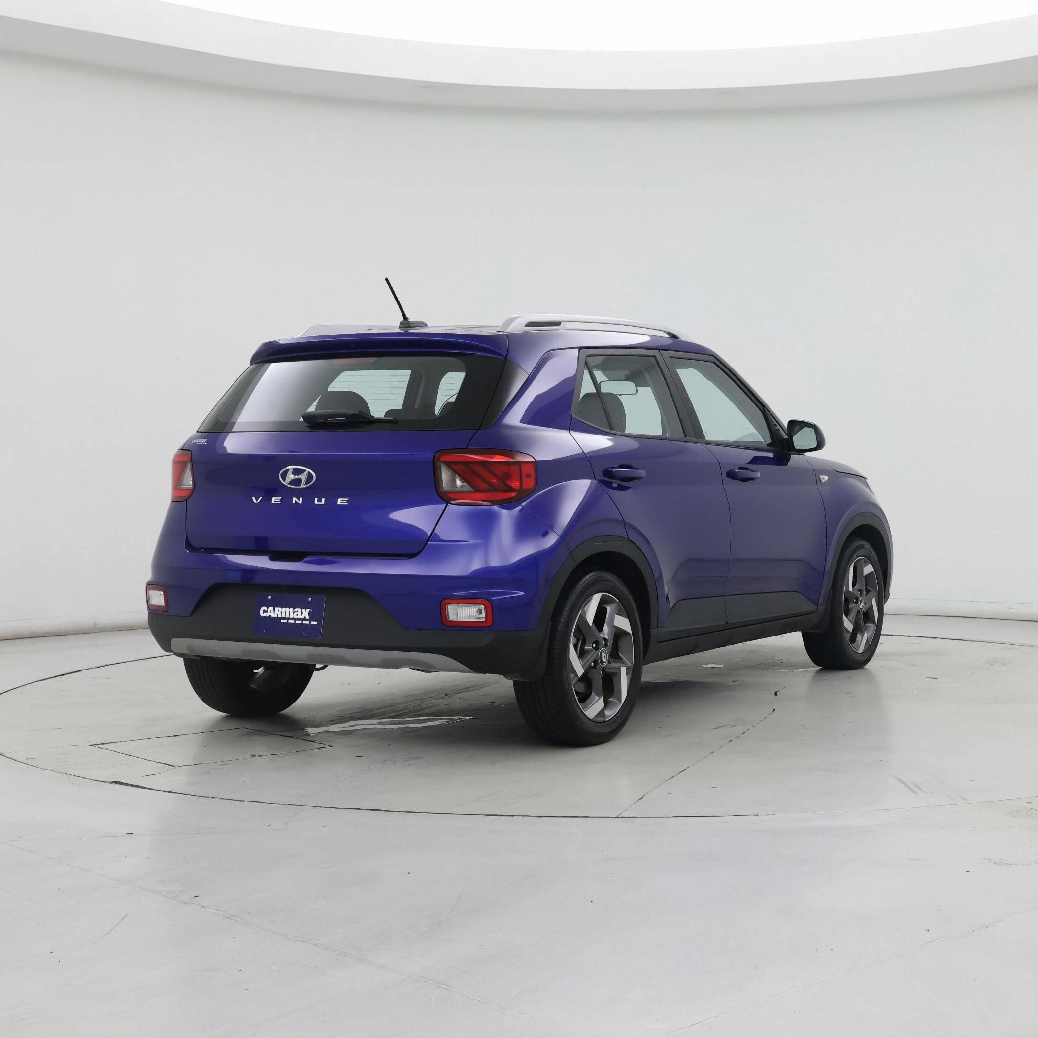 Thumbnail: 2023 Hyundai Venue - 8