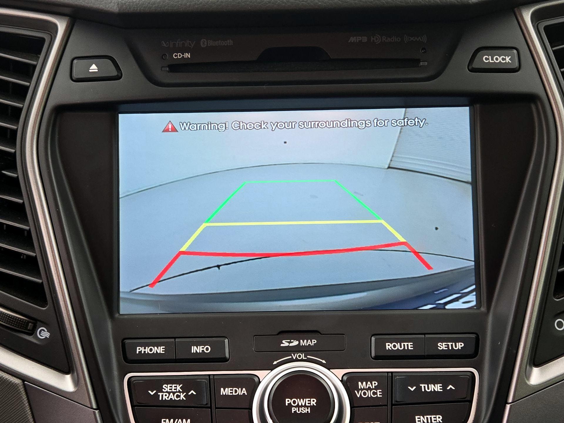 Thumbnail: 2016 Hyundai Santa Fe - 15