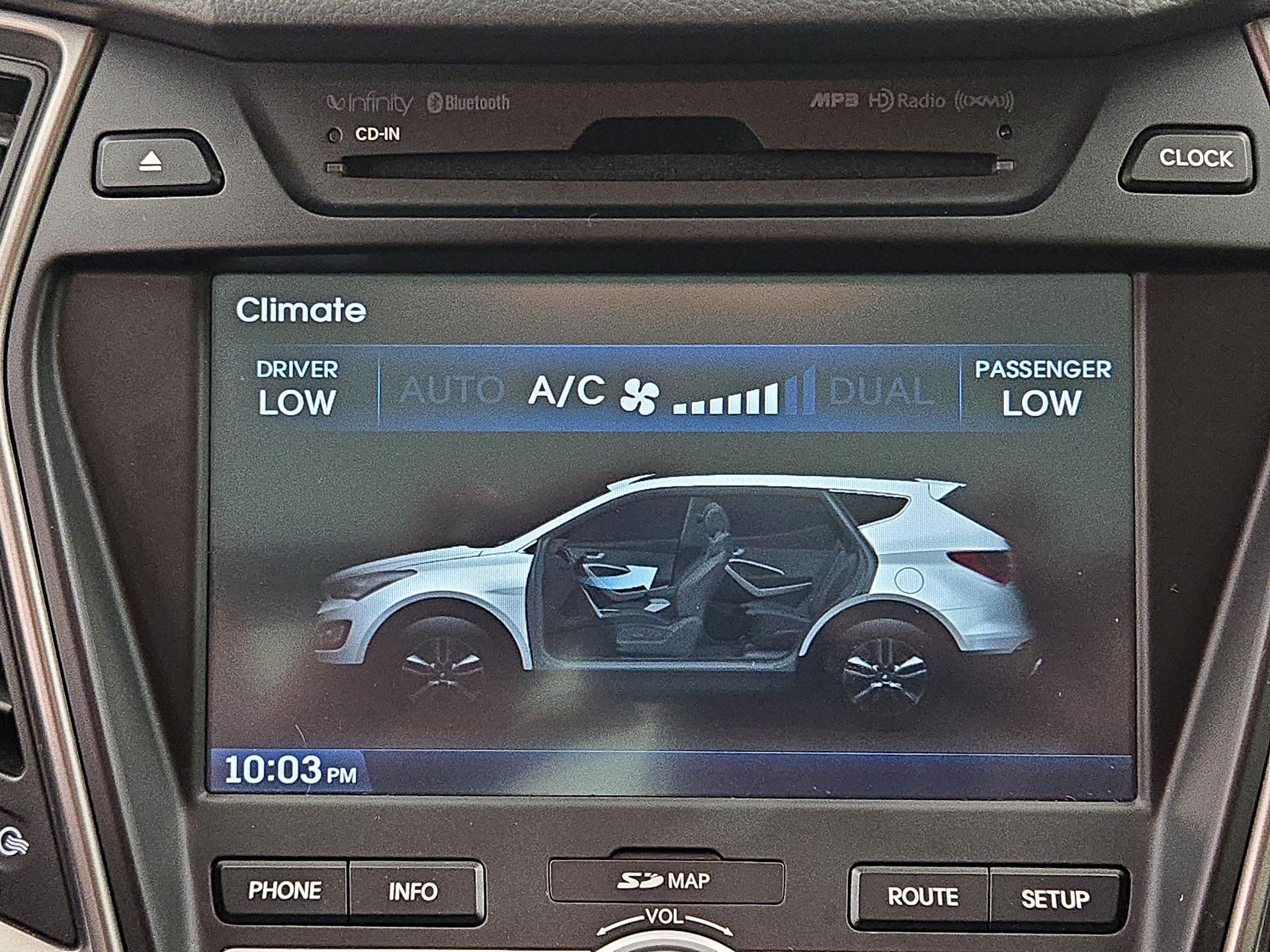 Thumbnail: 2016 Hyundai Santa Fe - 17