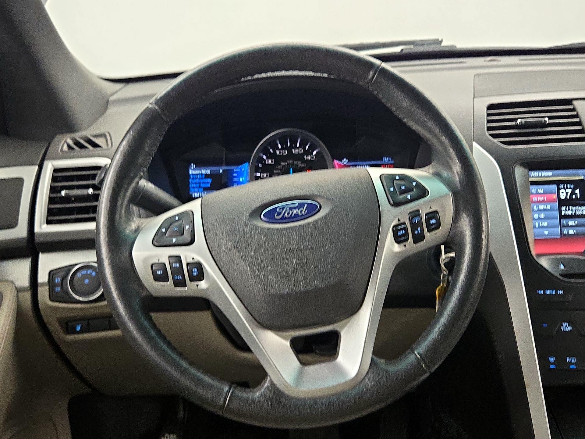 Thumbnail: 2014 Ford Explorer - 10
