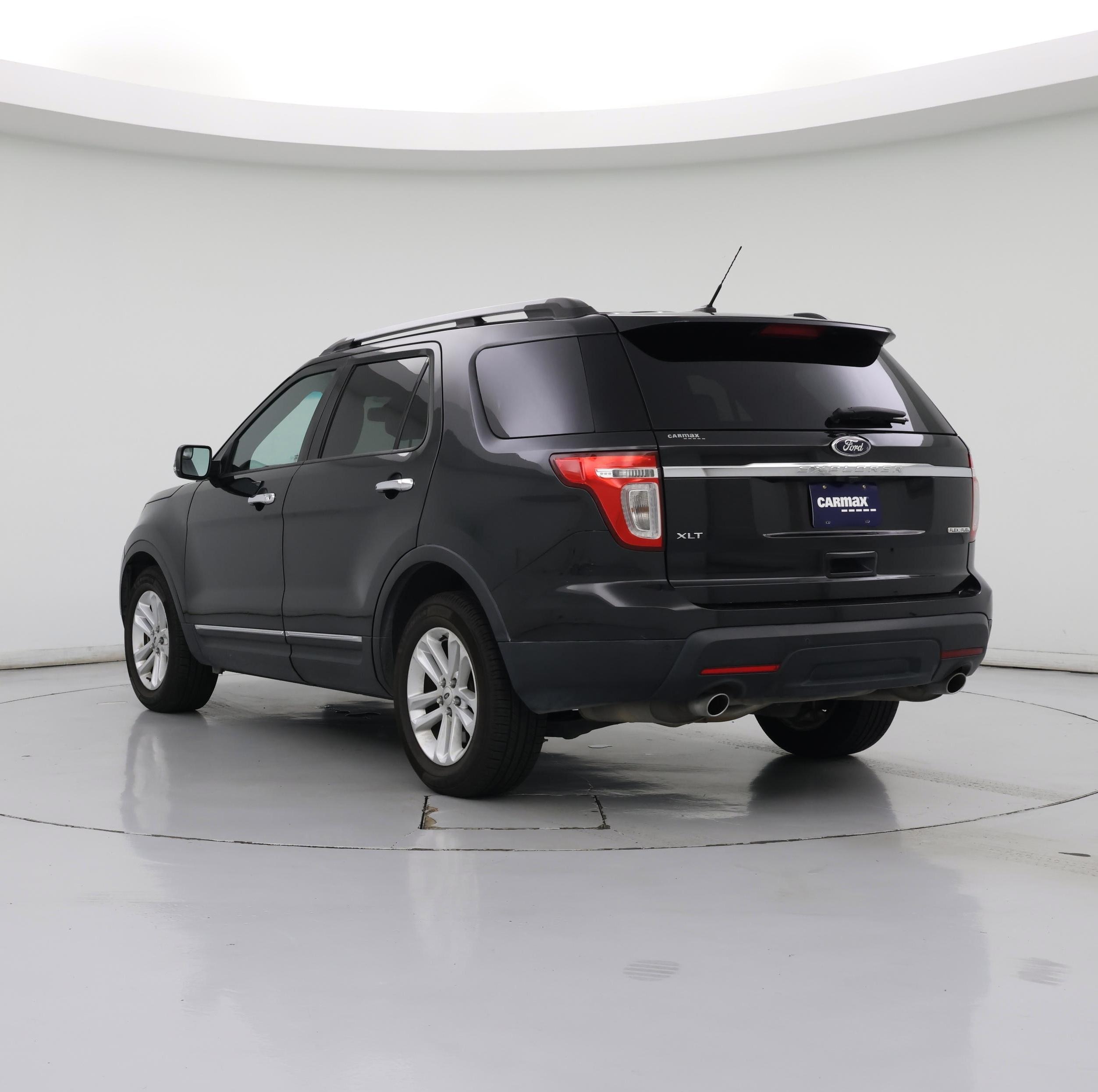 Thumbnail: 2014 Ford Explorer - 2