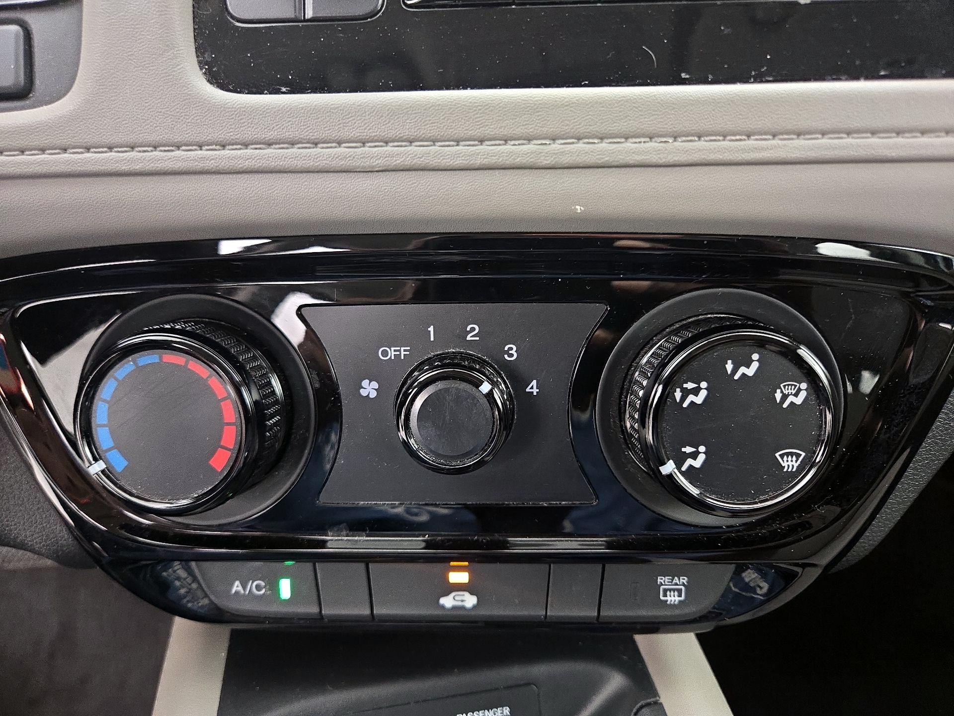 Thumbnail: 2018 Honda HR-V - 16