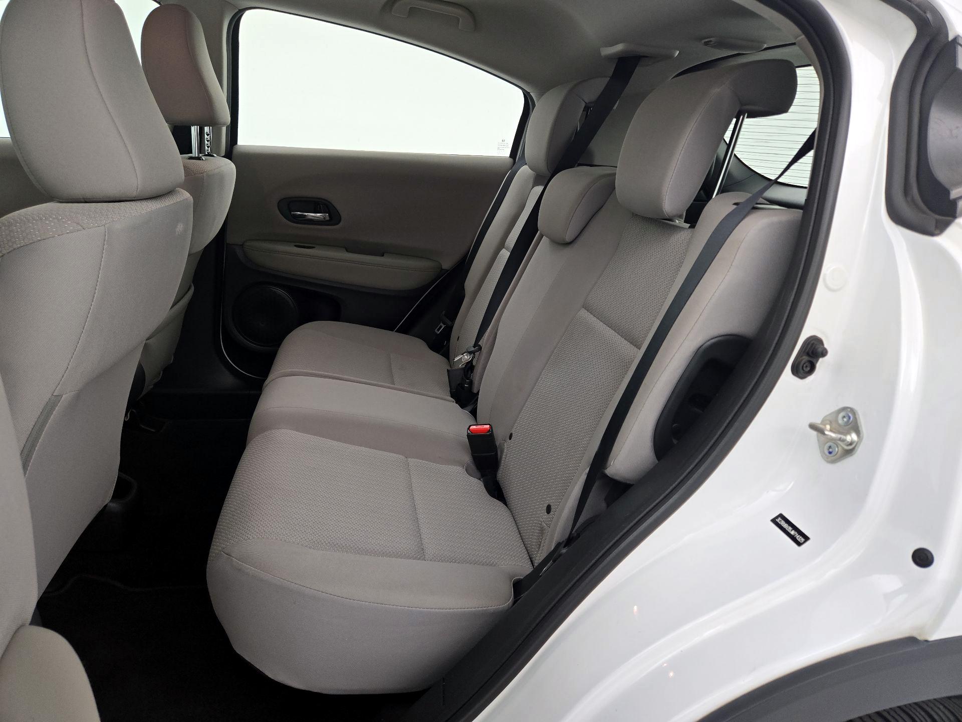 Thumbnail: 2018 Honda HR-V - 19