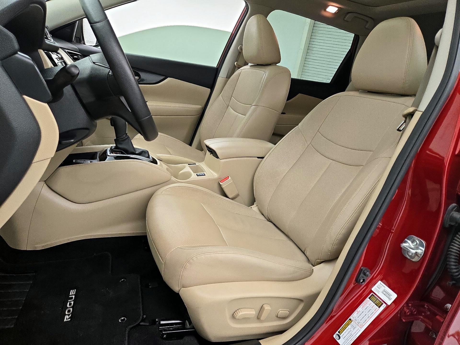 Thumbnail: 2020 Nissan Rogue - 11