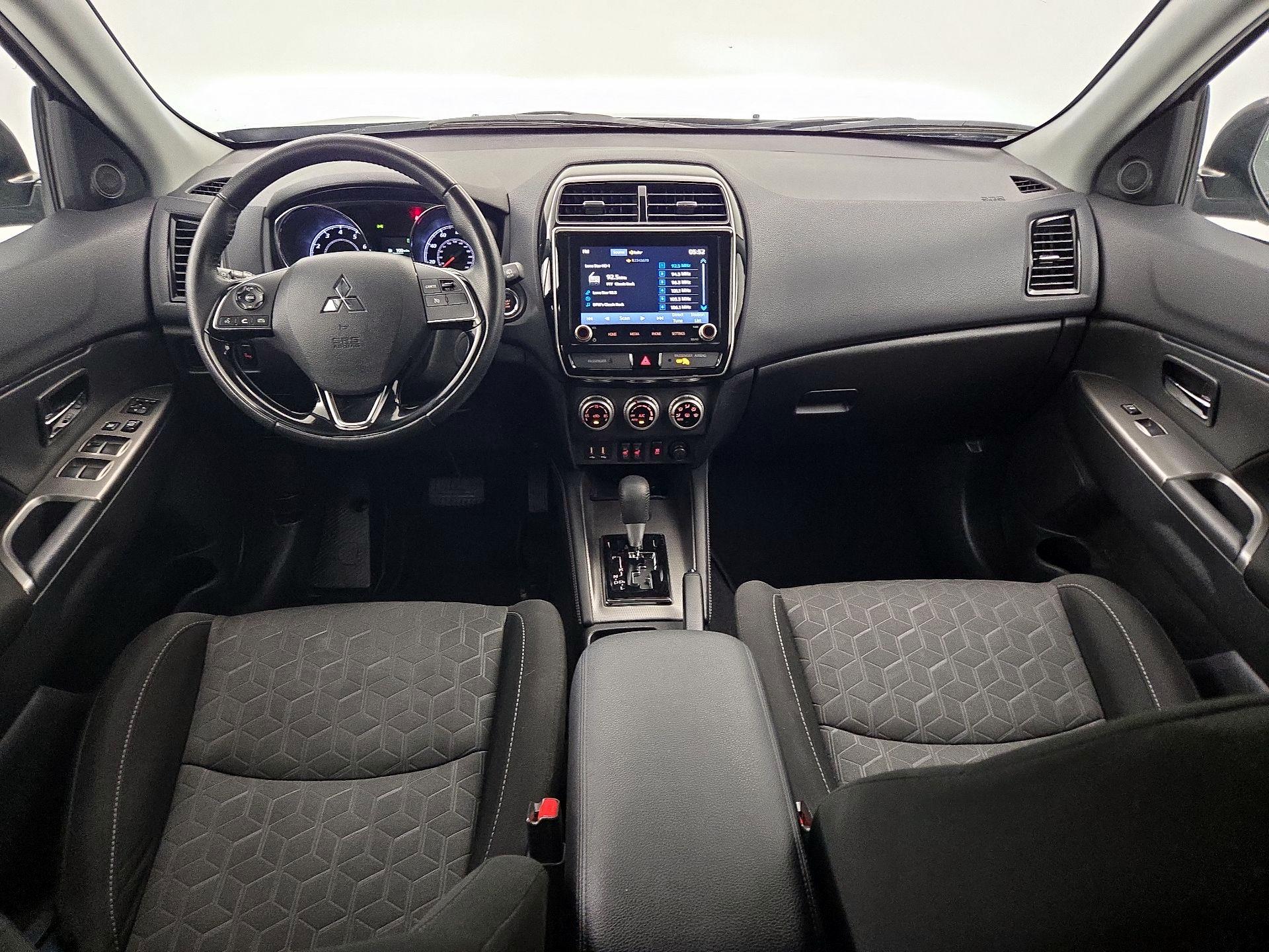 Thumbnail: 2020 Mitsubishi Outlander Sport - 9