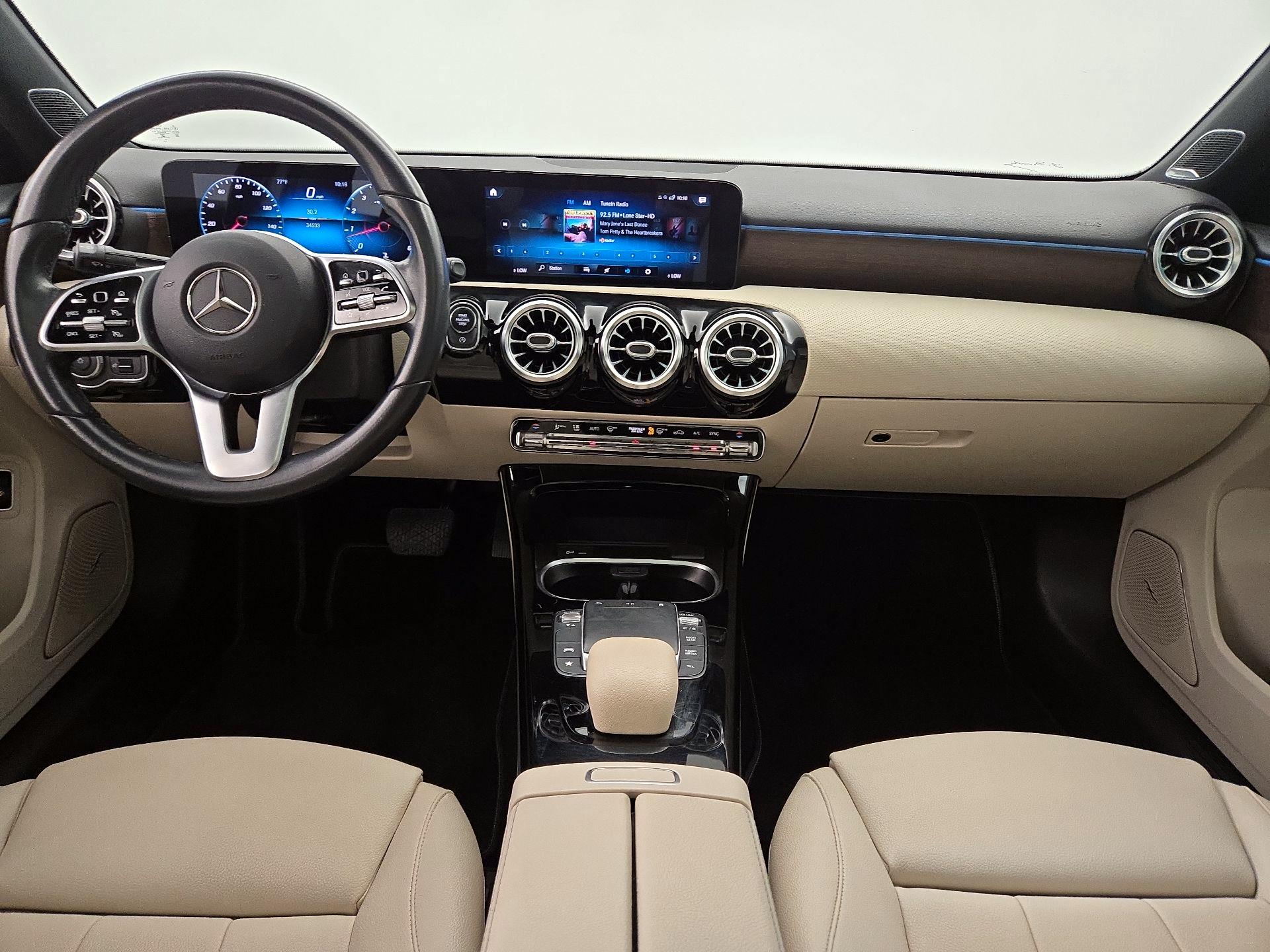 Thumbnail: 2021 Mercedes-Benz A-Class - 9
