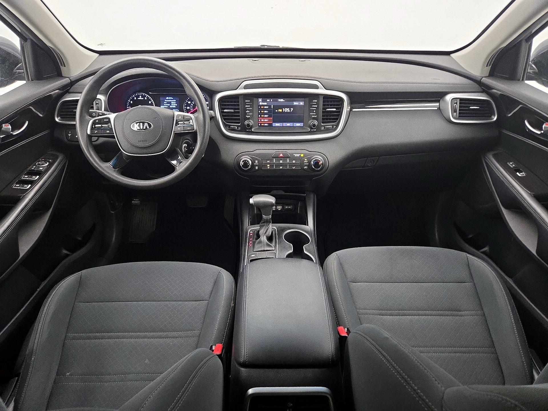 Thumbnail: 2020 Kia Sorento - 9