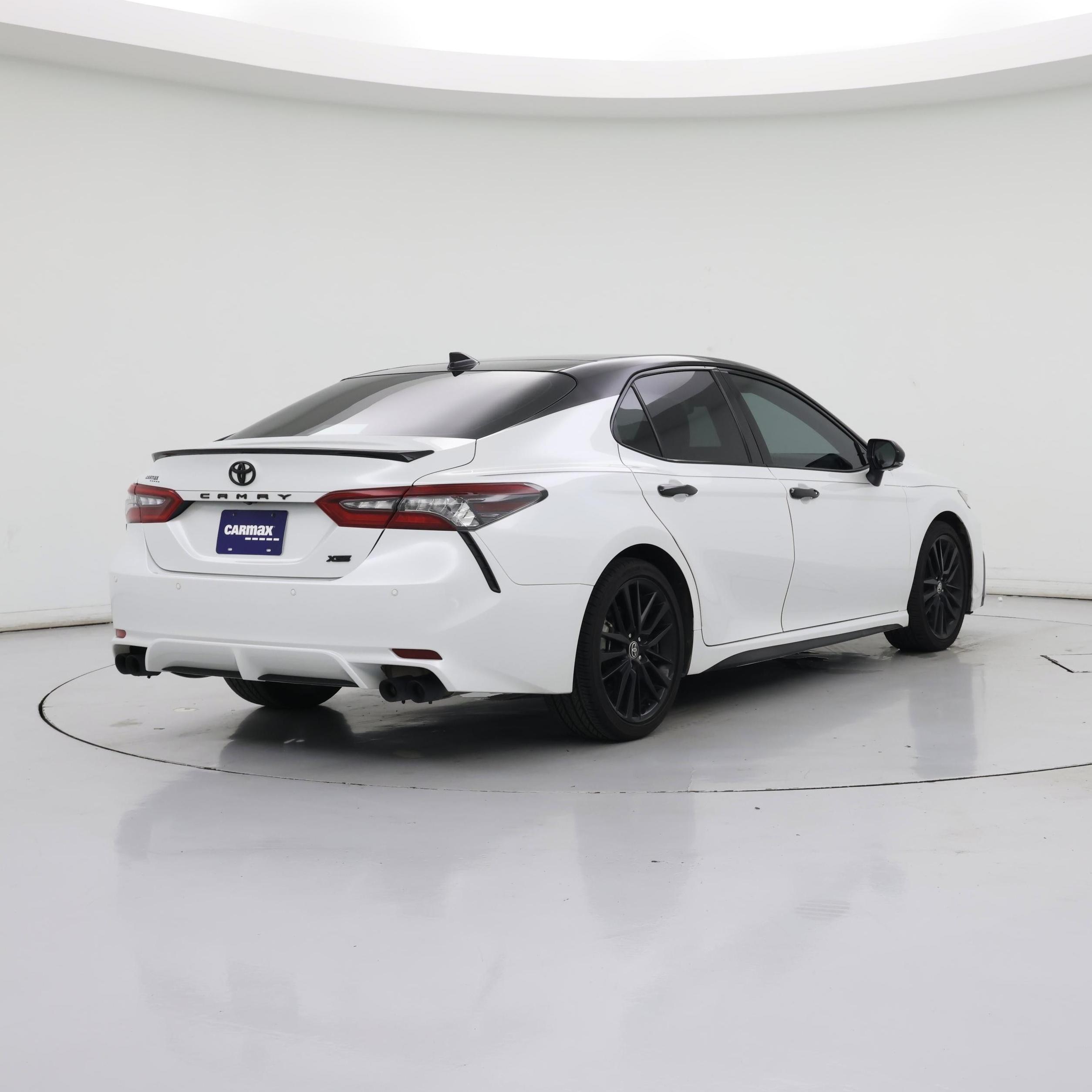 Thumbnail: 2022 Toyota Camry - 8