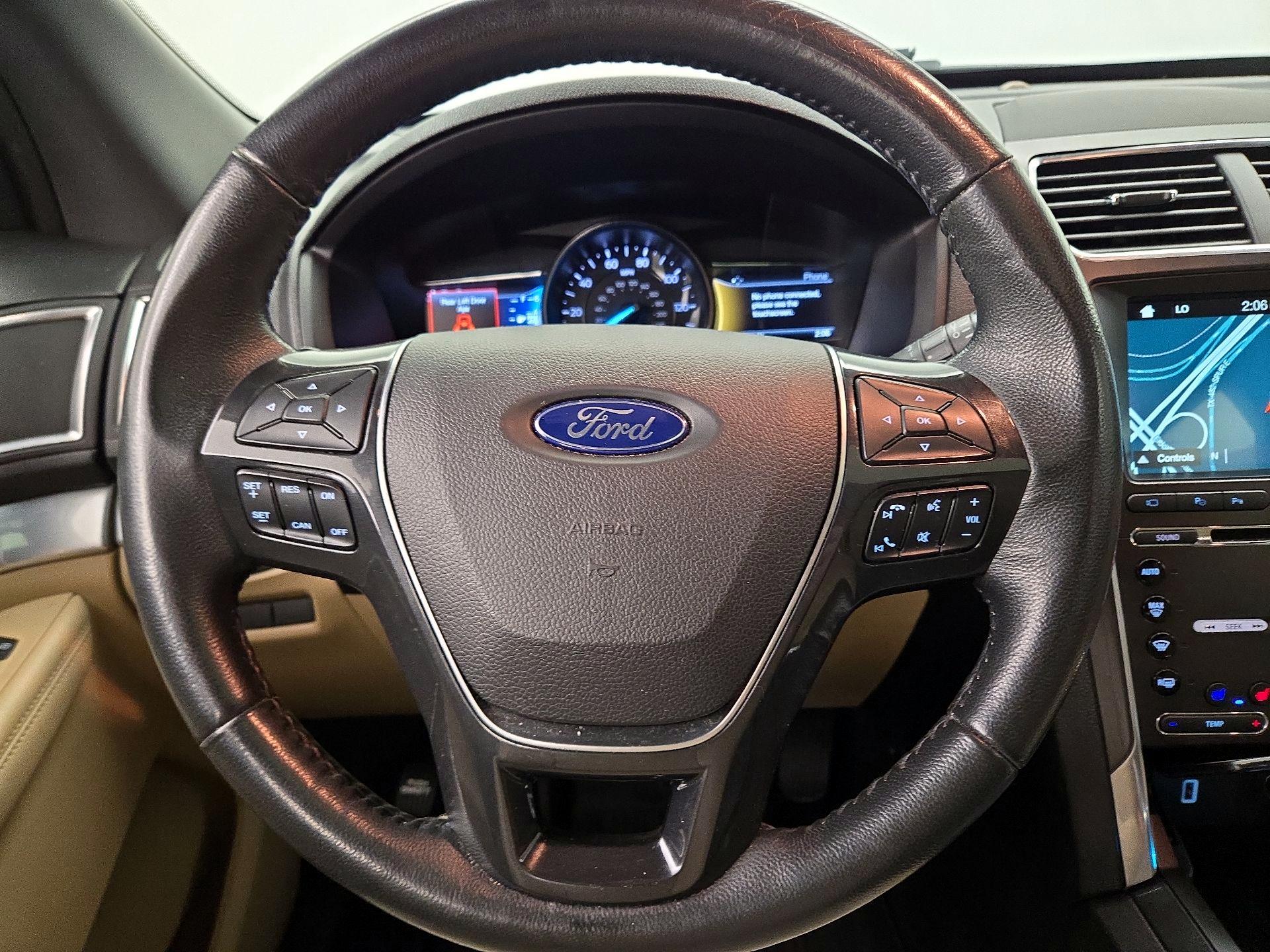 Thumbnail: 2017 Ford Explorer - 10