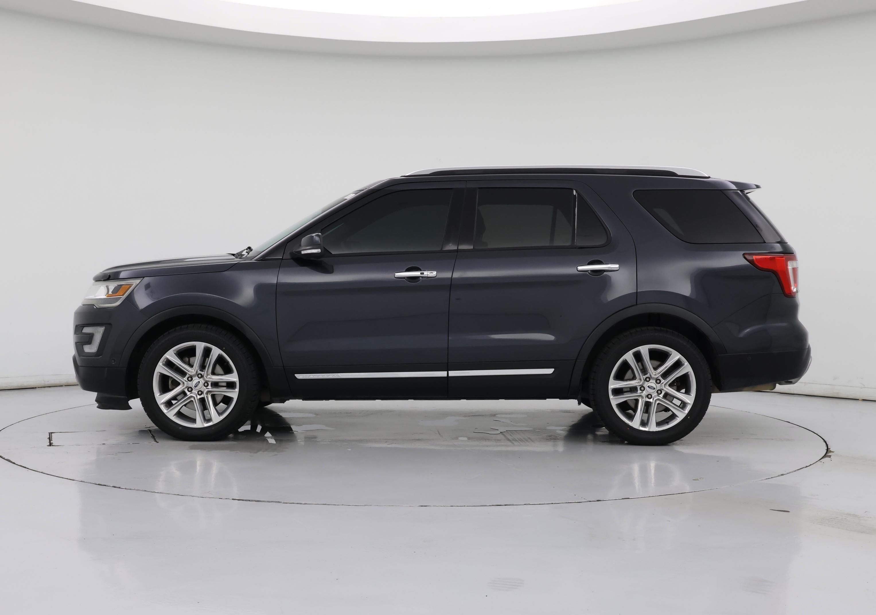 Thumbnail: 2017 Ford Explorer - 3