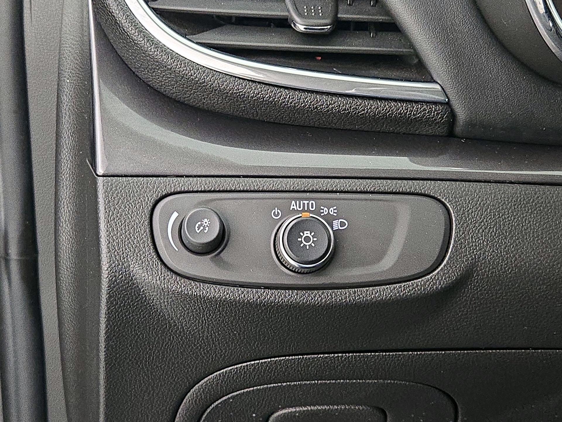Thumbnail: 2021 Buick Encore - 13