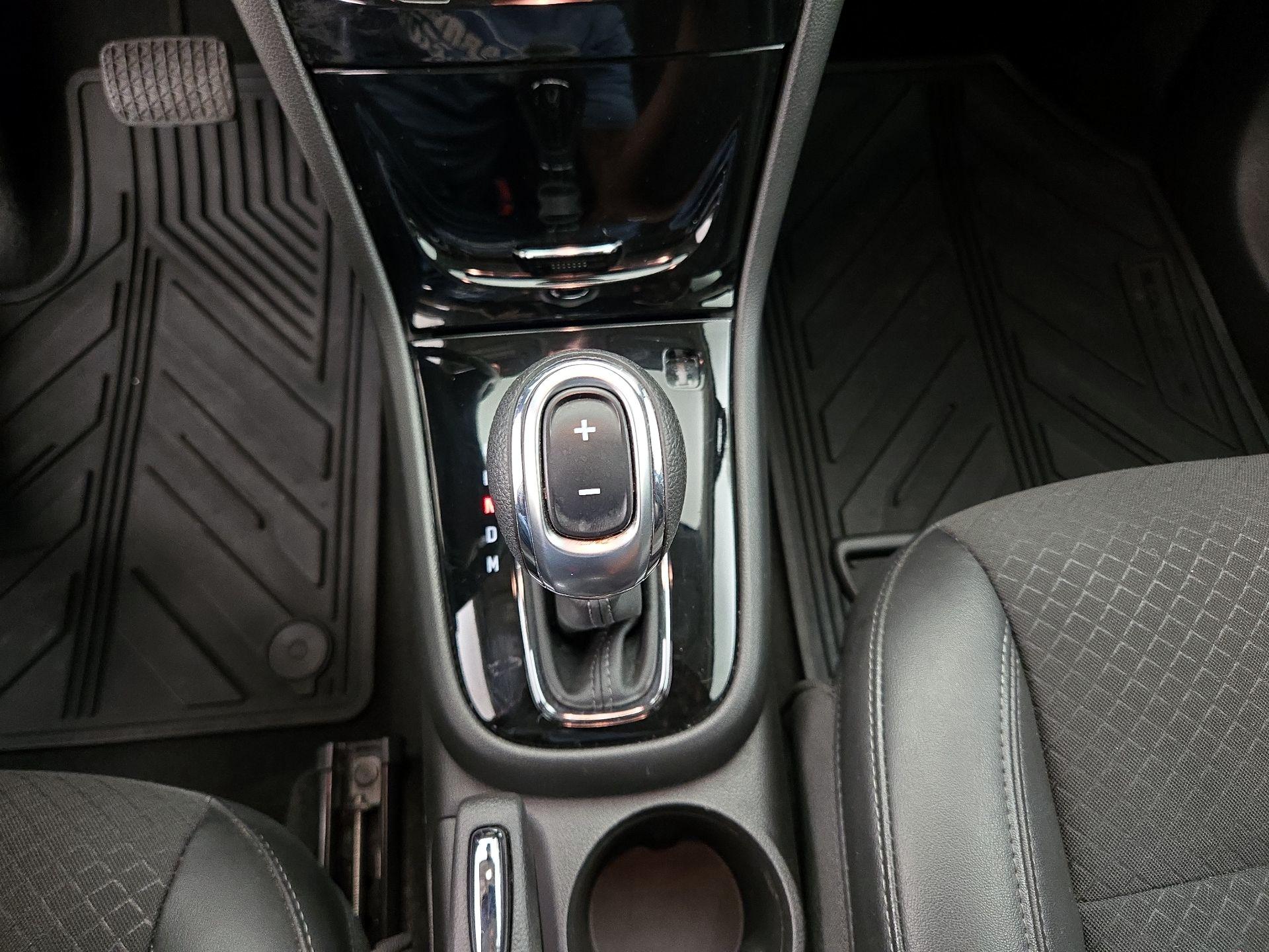 Thumbnail: 2021 Buick Encore - 17