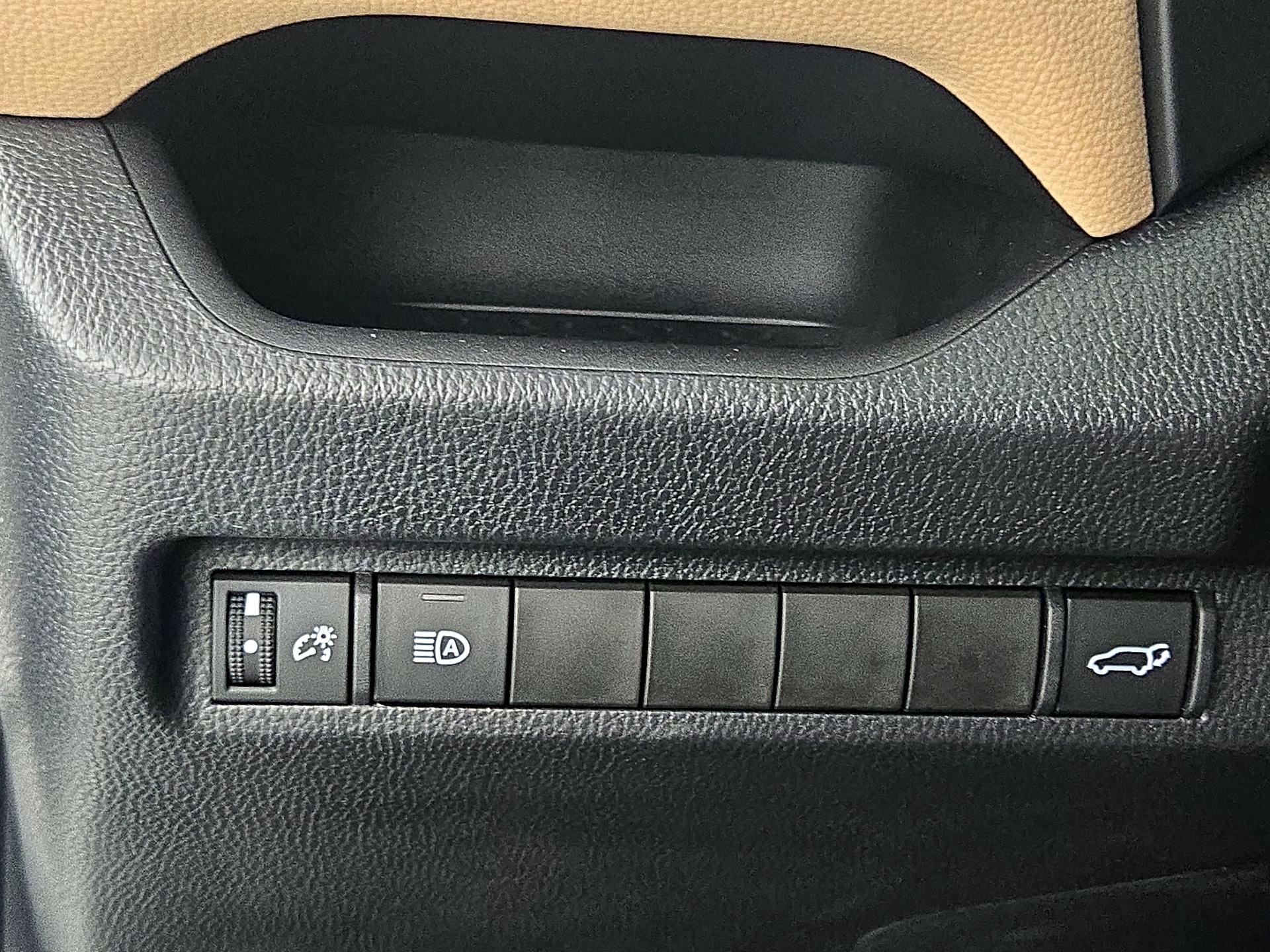 Thumbnail: 2024 Toyota RAV4 - 13