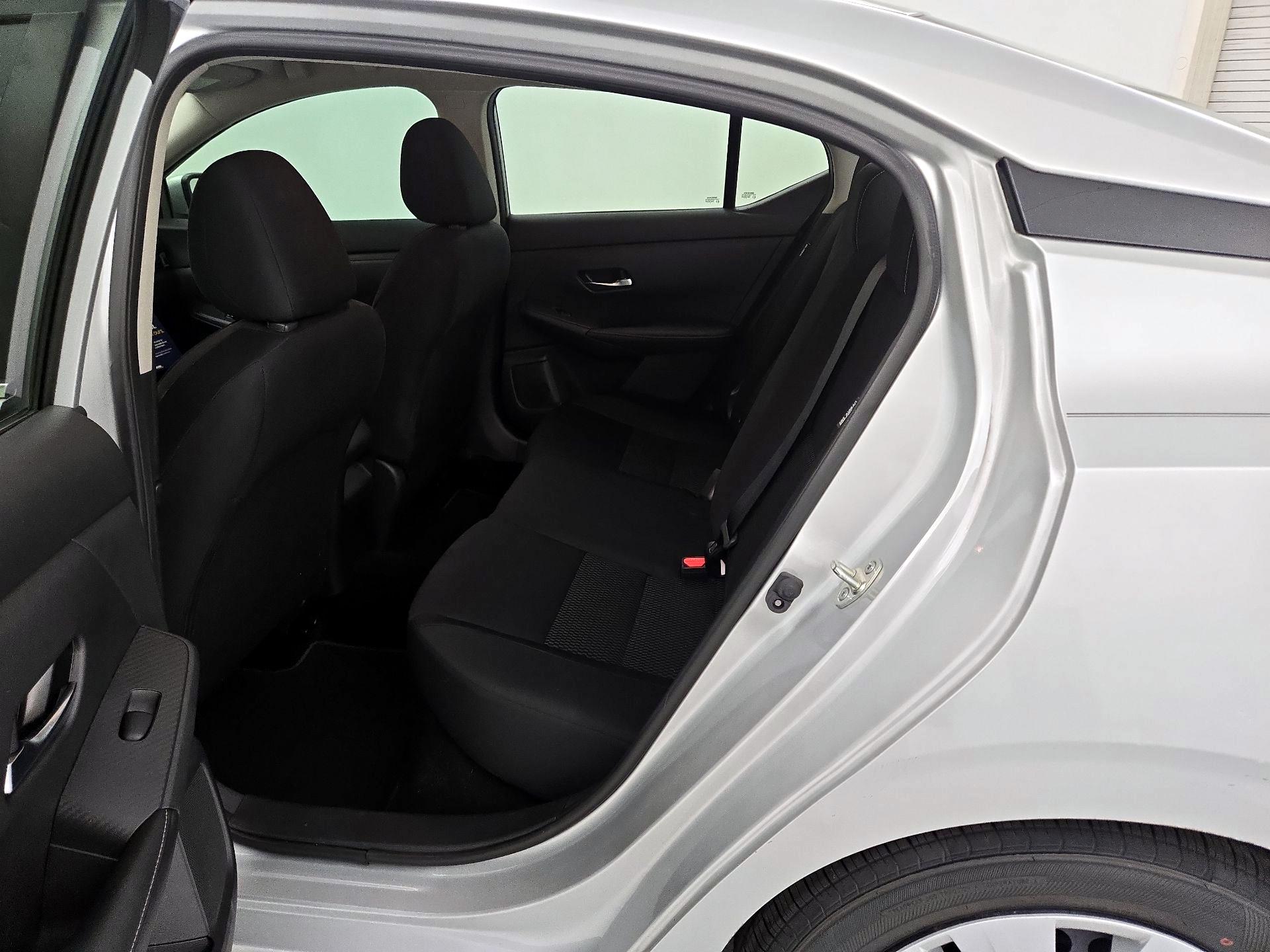 Thumbnail: 2020 Nissan Sentra - 19