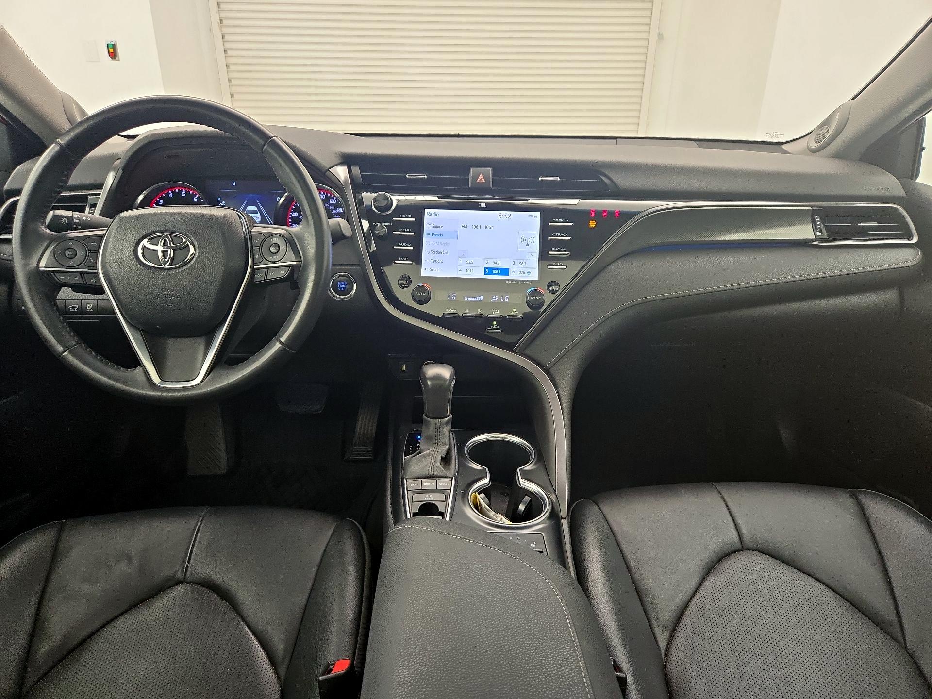 Thumbnail: 2020 Toyota Camry - 9