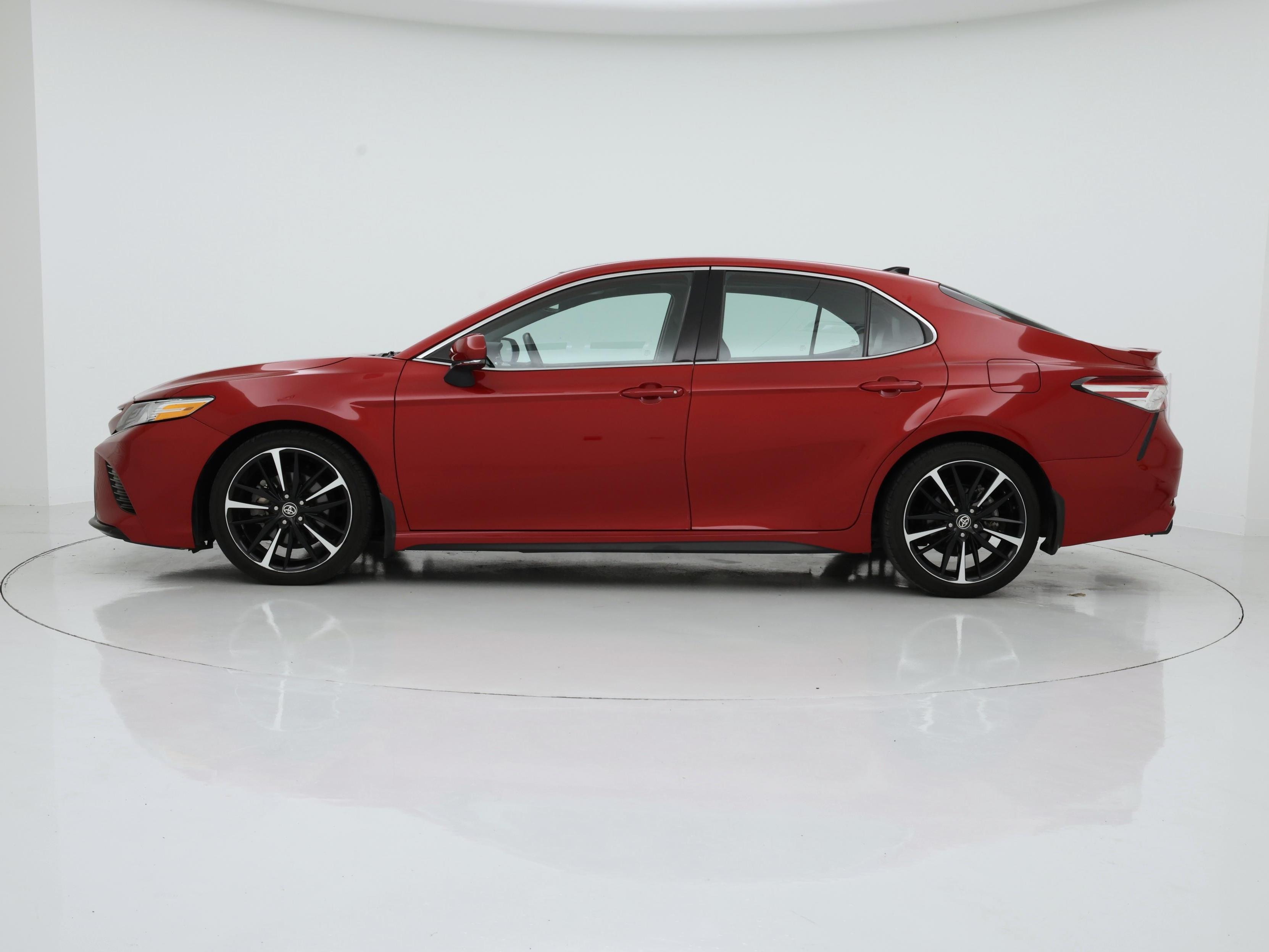 Thumbnail: 2020 Toyota Camry - 3