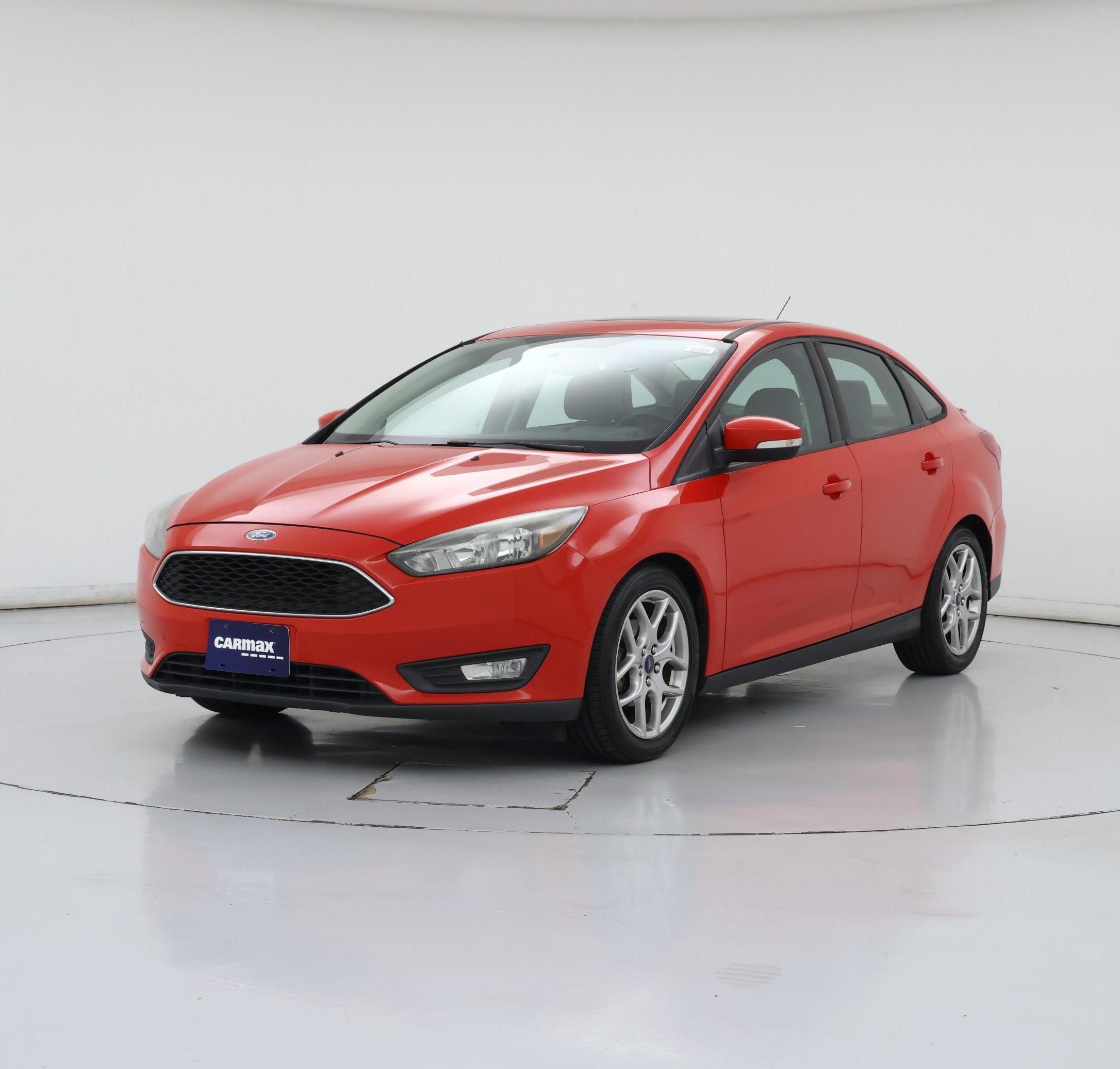 Thumbnail: 2015 Ford Focus - 4