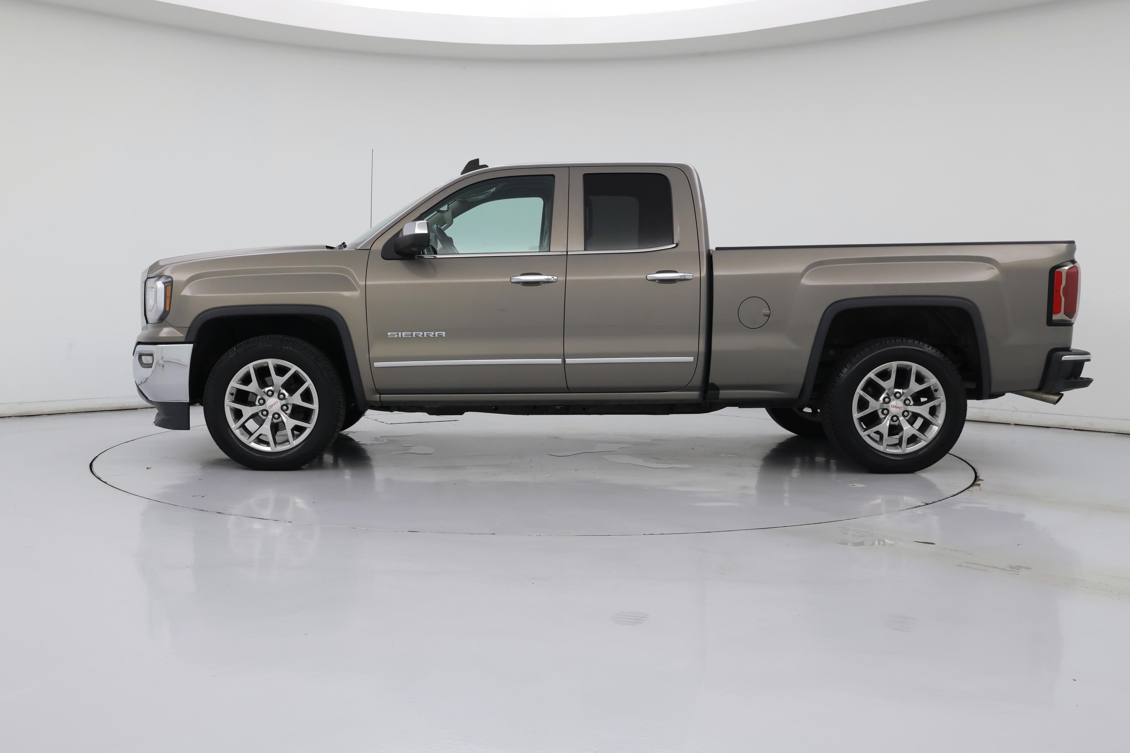 Thumbnail: 2017 GMC Sierra 1500 - 3