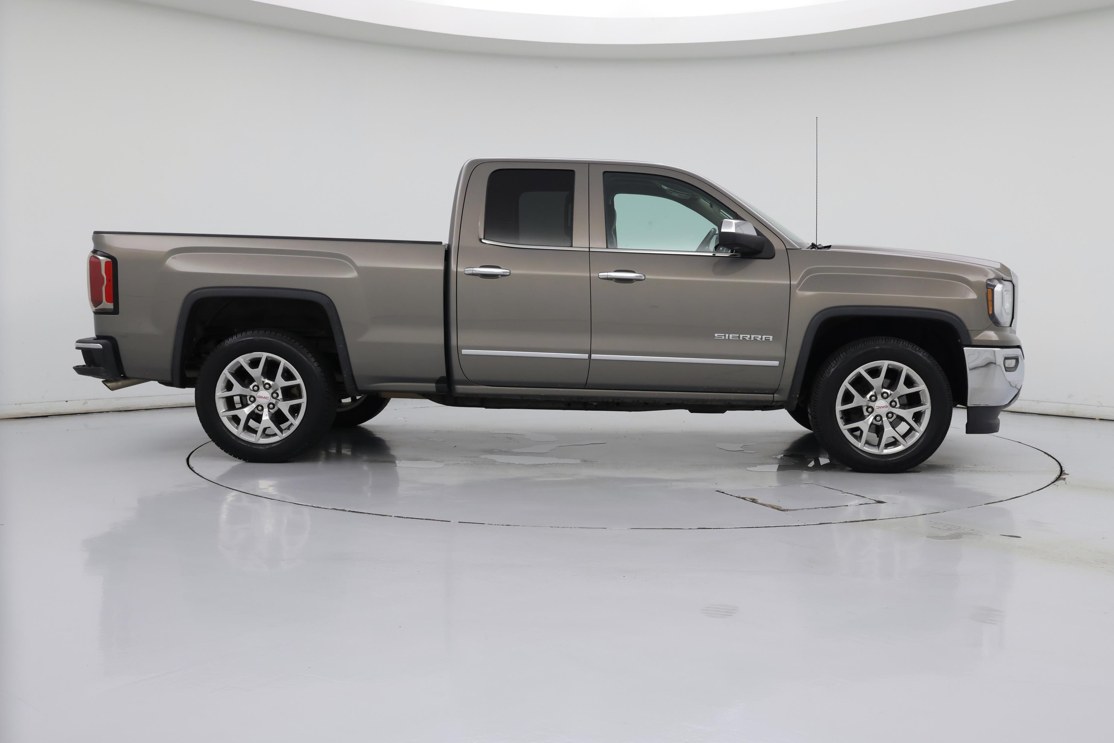Thumbnail: 2017 GMC Sierra 1500 - 7