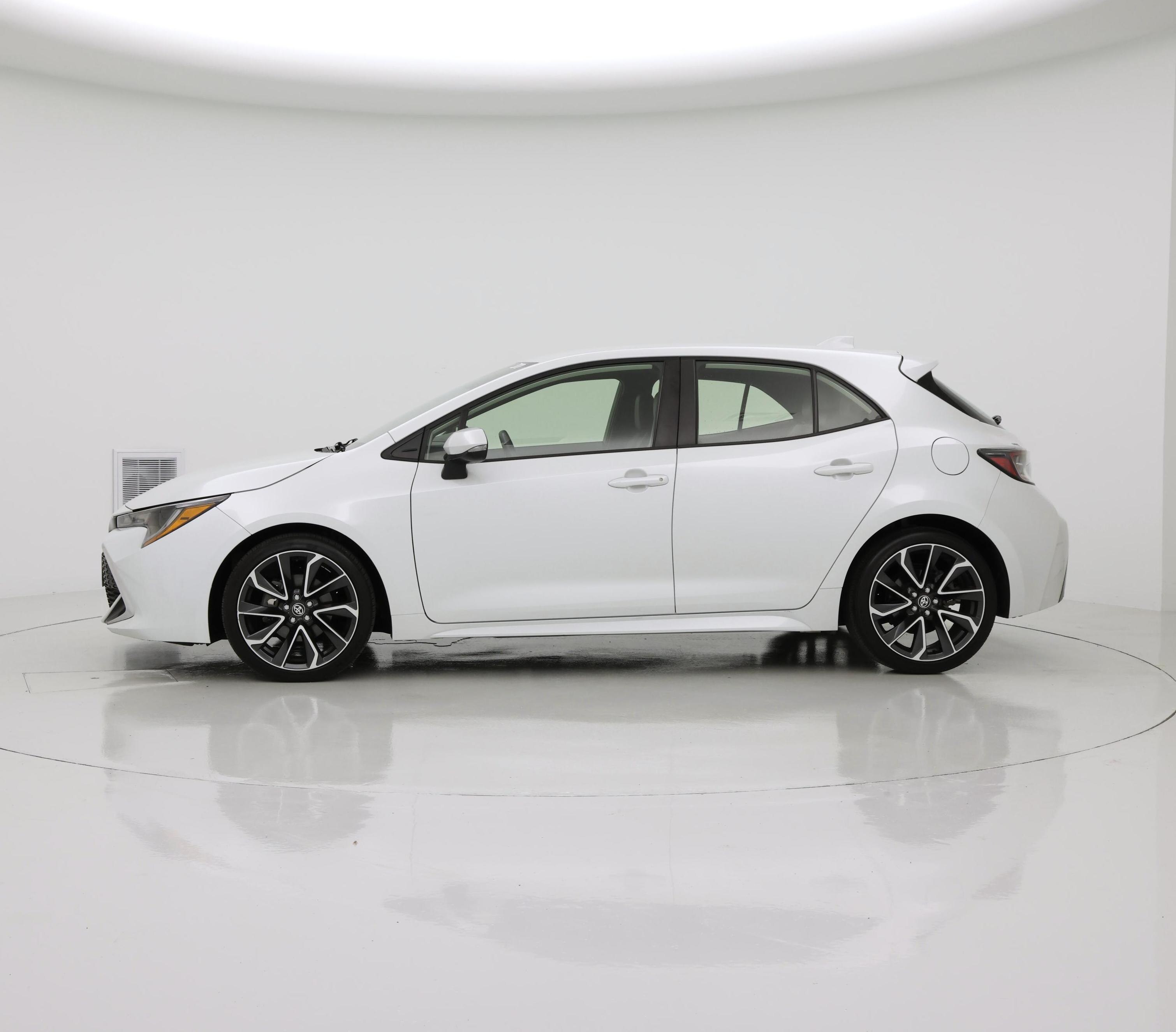 Thumbnail: 2022 Toyota Corolla - 3